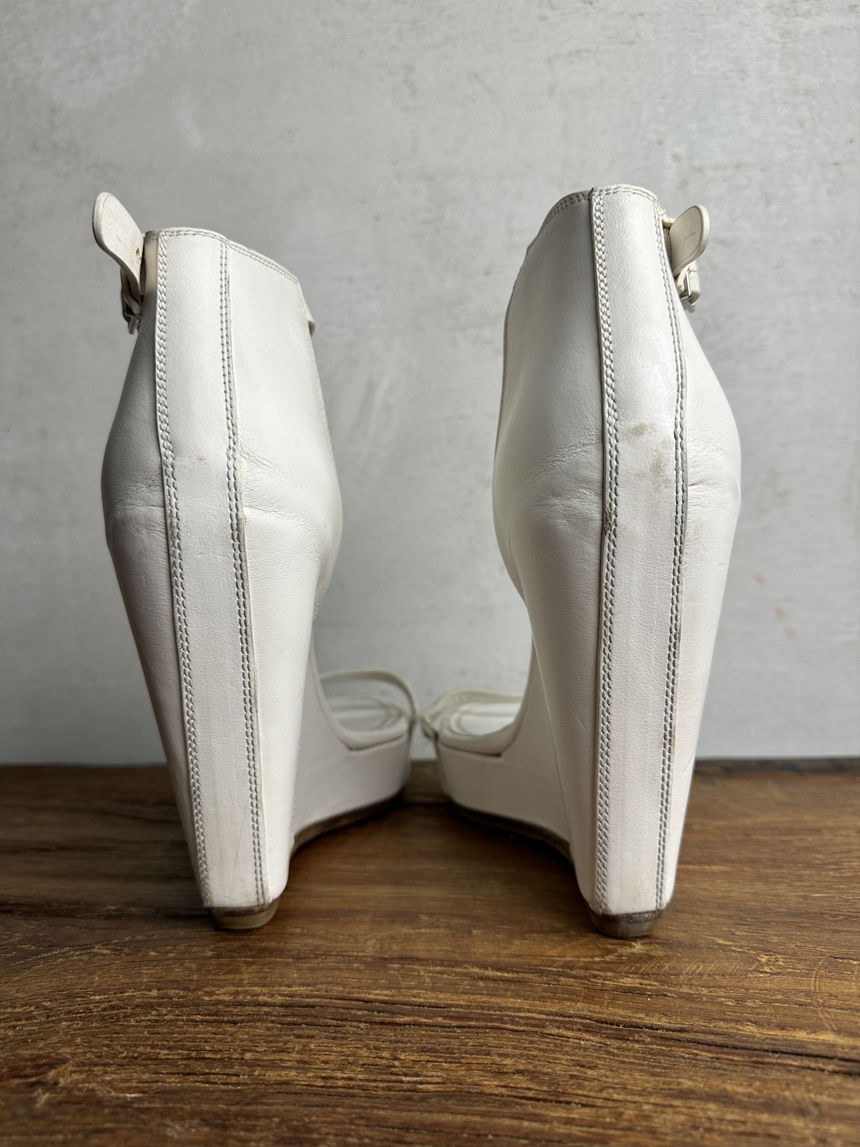 Rick Owens Rick Owens White Wedge Sandals Size US 9.5 / IT 39.5 - 4 Thumbnail