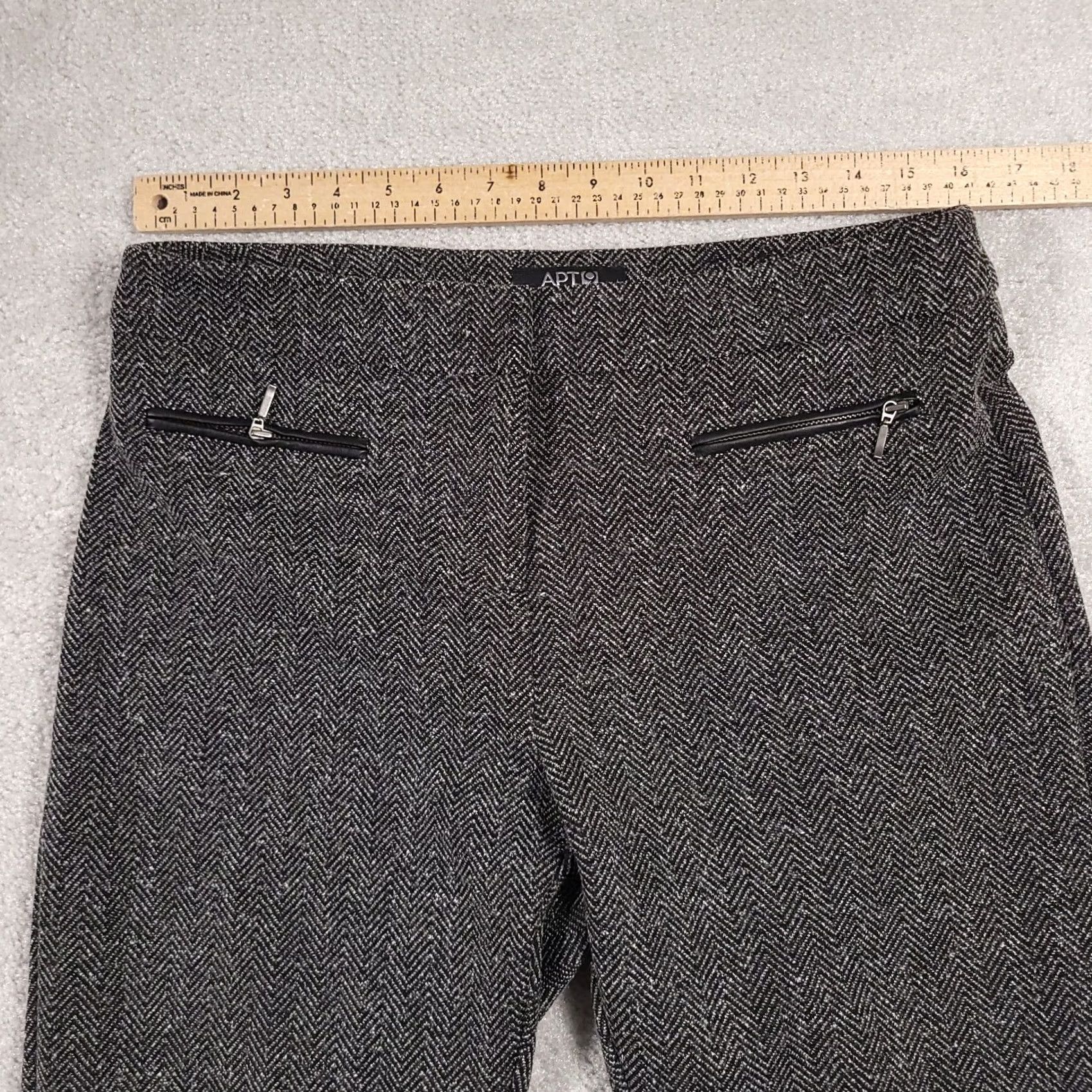 Apt. 9 Apt. 9 Womens Ankle Pants Size 12 Gray Chevron Zip Pockets Tapered Inseam 28 in Regular Carded Used Good Condition Size 34" / US 12 / IT 48 - 3 Thumbnail