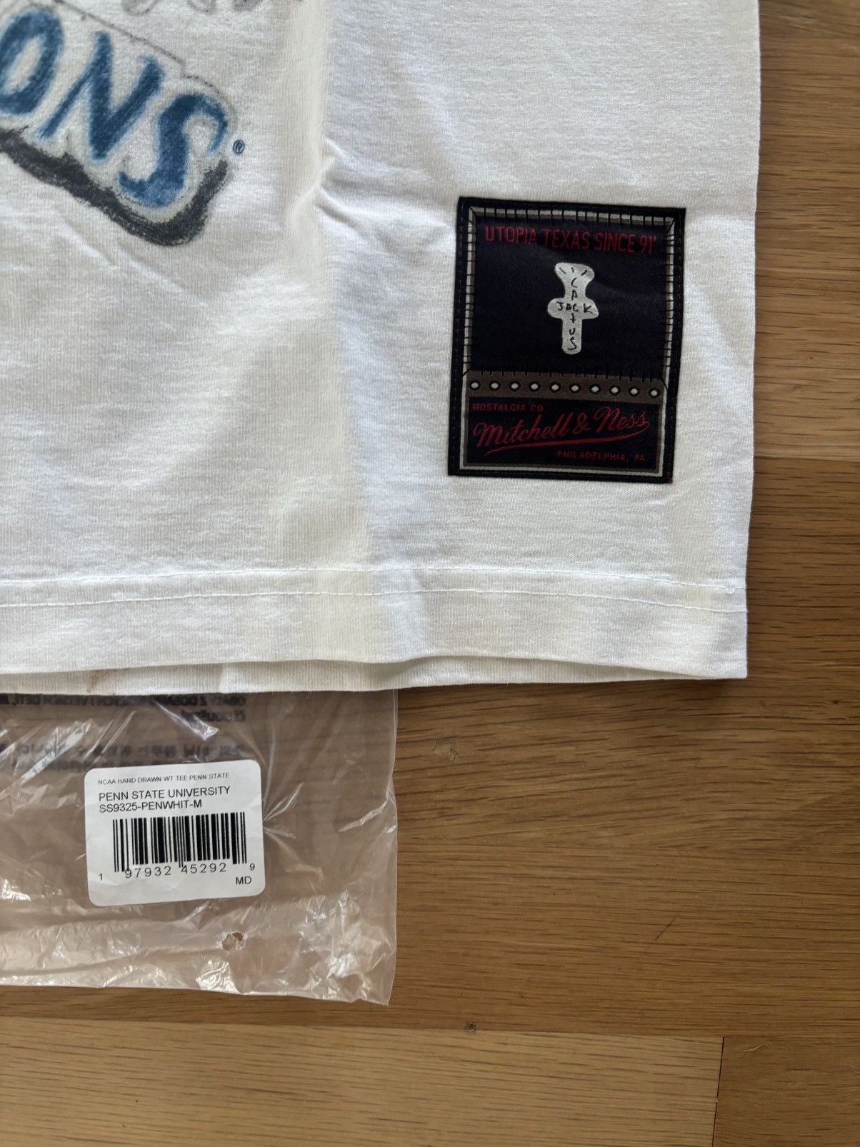Mitchell & Ness × Travis Scott Travis Scott Michell & Ness Penn State Handdrawn Tee Size US M / EU 48-50 / 2 - 6 Thumbnail