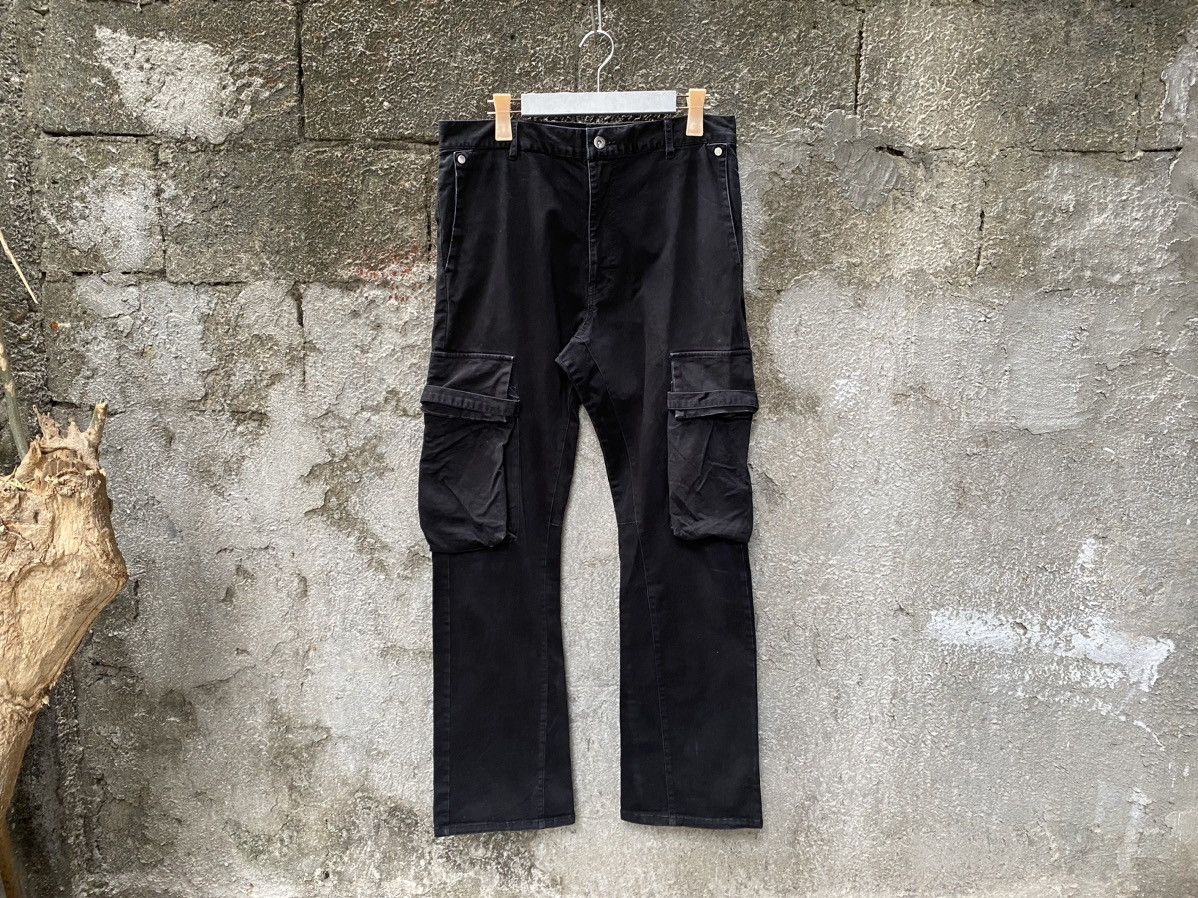 image of Vuja De Flared Cargo Pants in Black, Men's (Size 33)