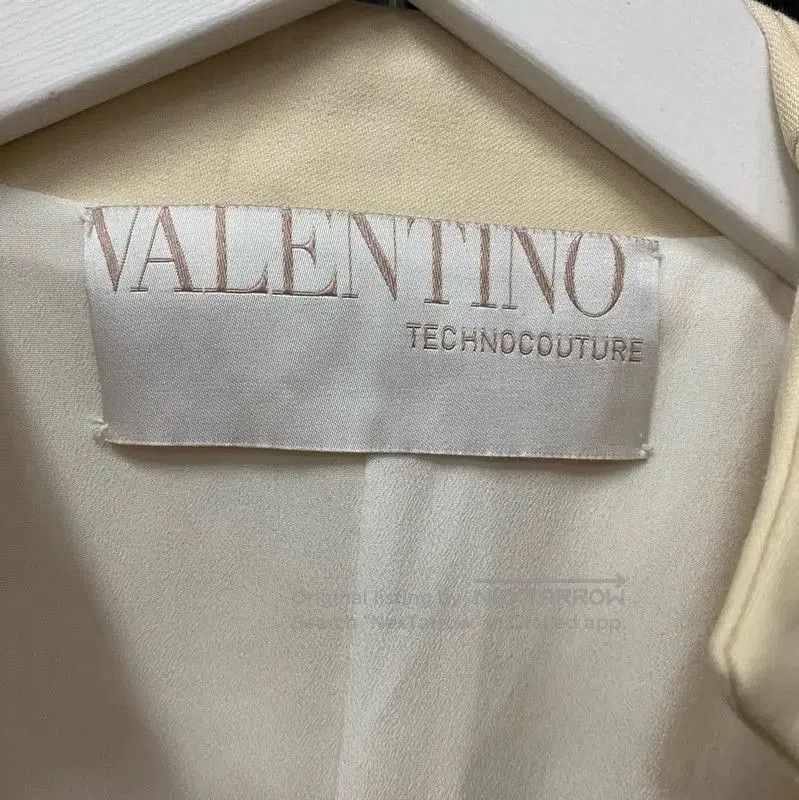 Valentino Valentino Women's Long Cream Coat . Size XXS / US 00 / IT 34 - 6 Thumbnail