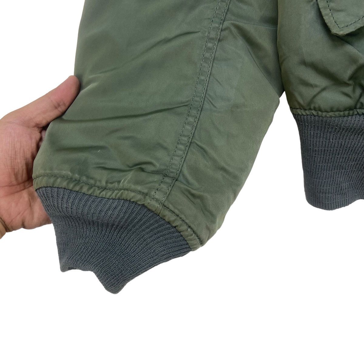 Alpha Industries Vintage Alpha Industries MA-1 Flight Jacket Bomber Size US M / EU 48-50 / 2 - 8 Thumbnail