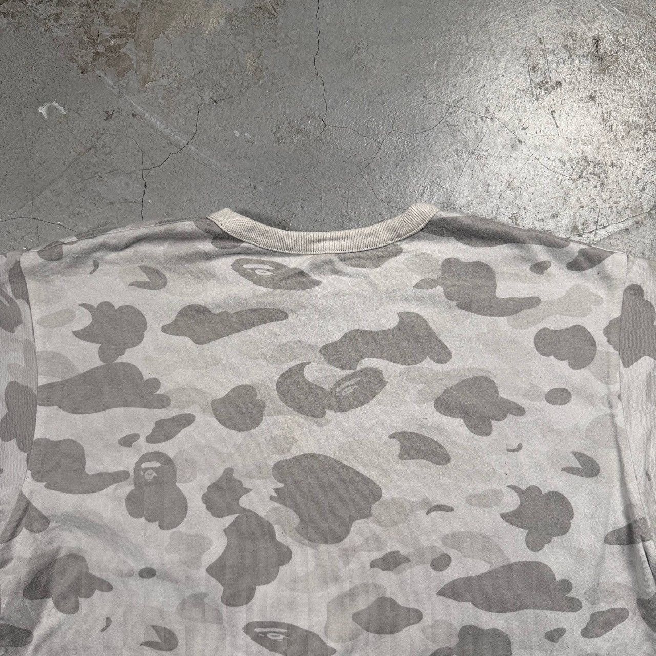 Bape A Bathing Ape (BAPE) Vintage Reversible Camo Tee Size US L / EU 52-54 / 3 - 7 Thumbnail