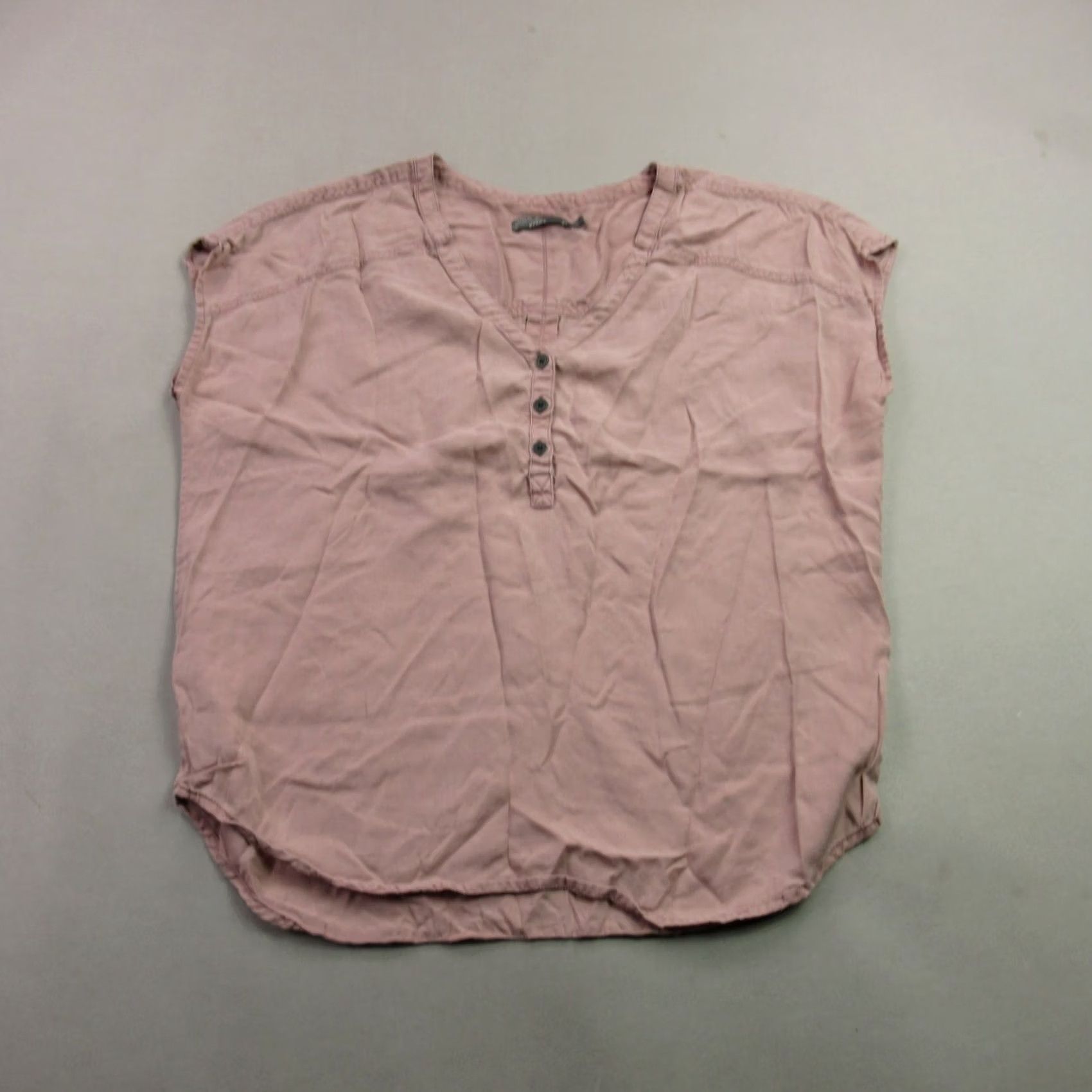 Prana Prana Shirt Womens Medium Short Sleeve Casual Lightweight V Neck Pink Shirt T-Shirt Womens Casual Lightweight Pink Prana Moderate Regular Fit Womens Size M / US 6-8 / IT 42-44 - 2 Thumbnail