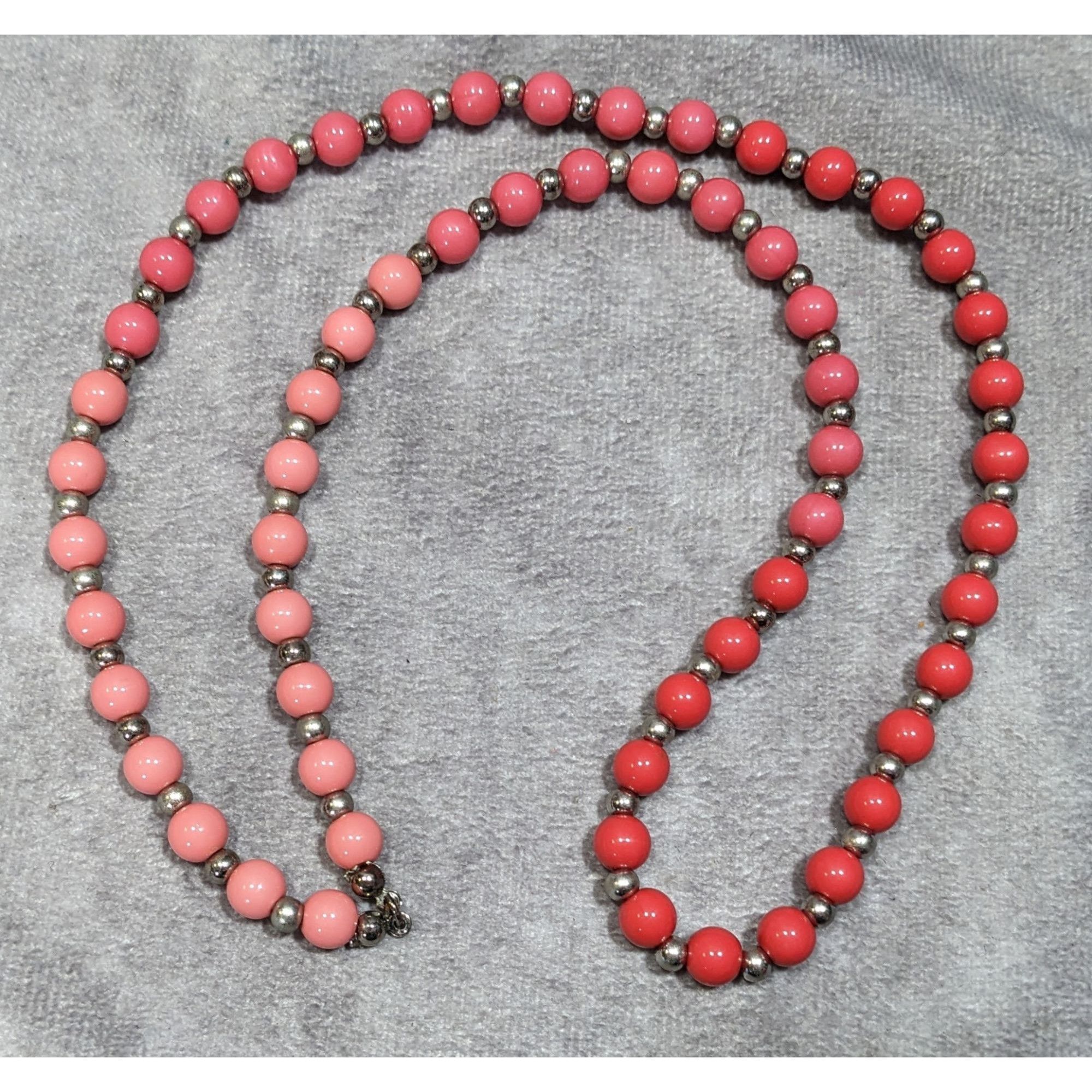 Other Vintage Pink And Red Beaded Necklace With Silver Tone Accent Size ONE SIZE - 5 Thumbnail