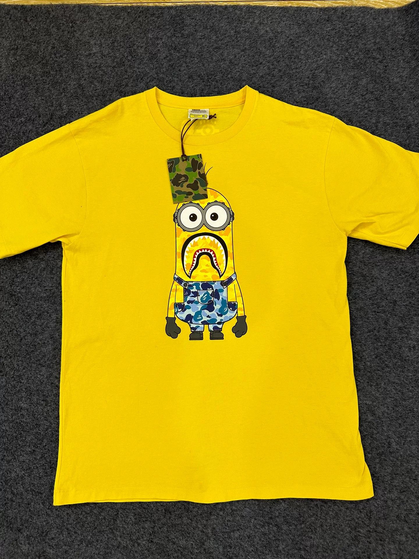 Bape Bape T Multi Glow T-Shirt Casual Size US XL / EU 56 / 4 - 1 Thumbnail