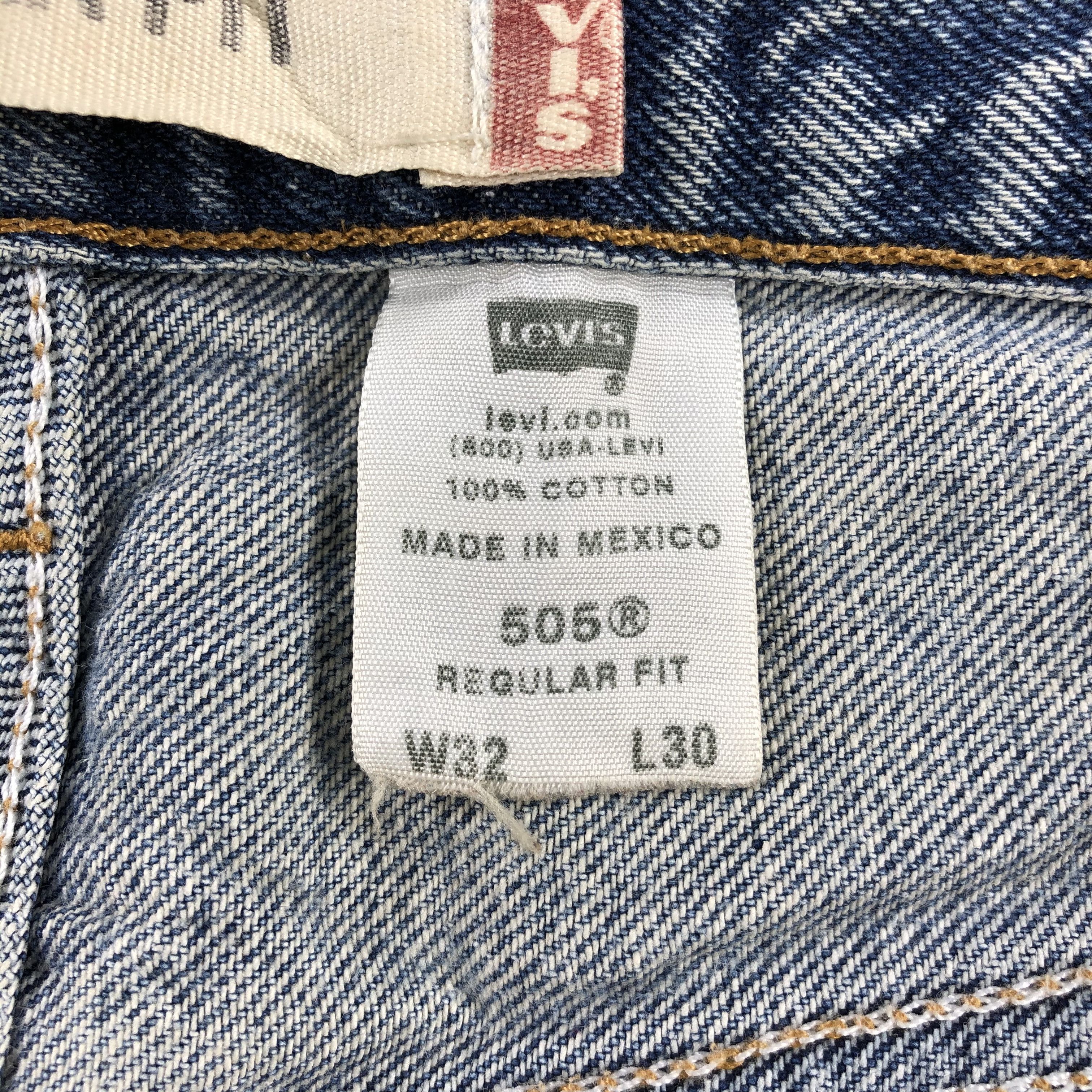Levi's Vintage Blue Wash Levis 505 Jeans-J2262 Size US 31 - 15 Thumbnail