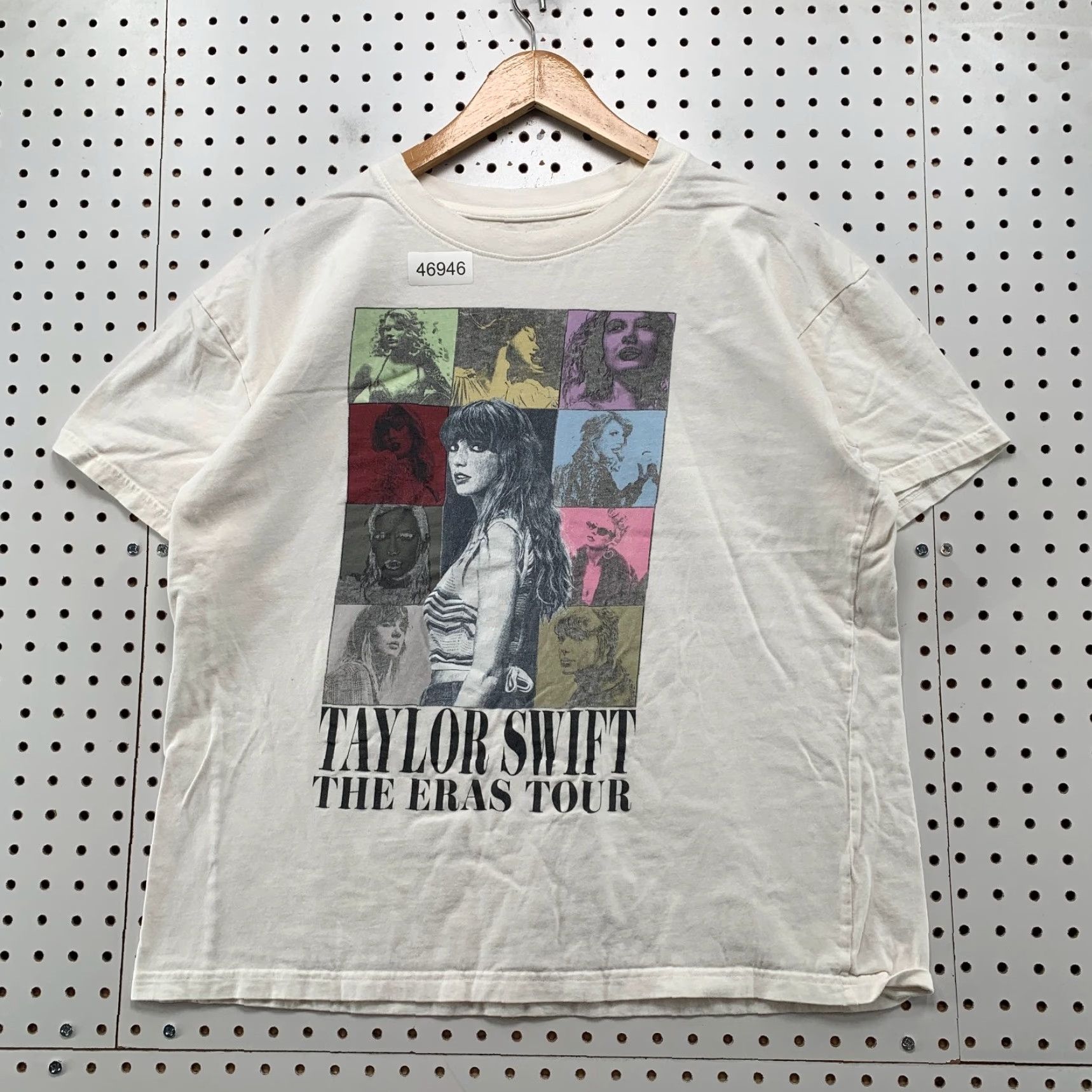 Vintage Taylor Swift Eras Tour T Shirt Mens Large White Official Concert Merchandise Size US L / EU 52-54 / 3 - 2 Thumbnail