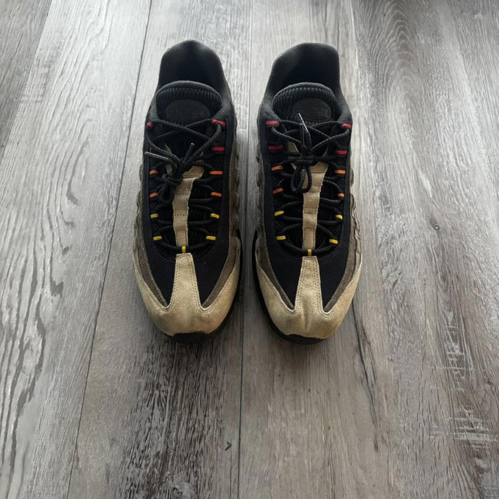 Nike NIKE • Air Max 95 "Off Noir Limestone" (13M) Size US 13 / EU 46 - 4 Thumbnail