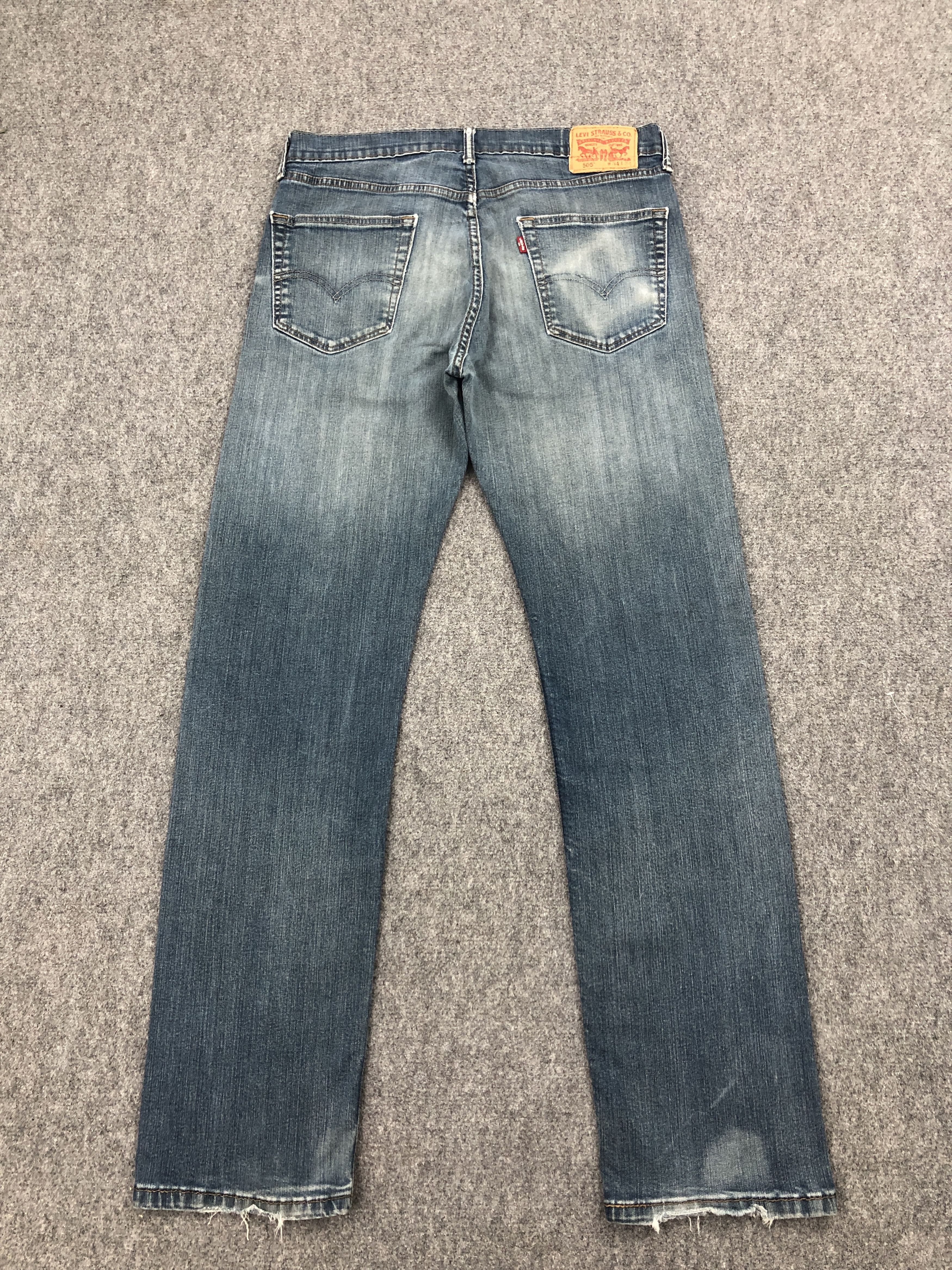 Levi's Vintage Distressed Levis 505 Faded Blue Jeans S0022 32x32 Size US 32 / EU 48 - 3 Thumbnail