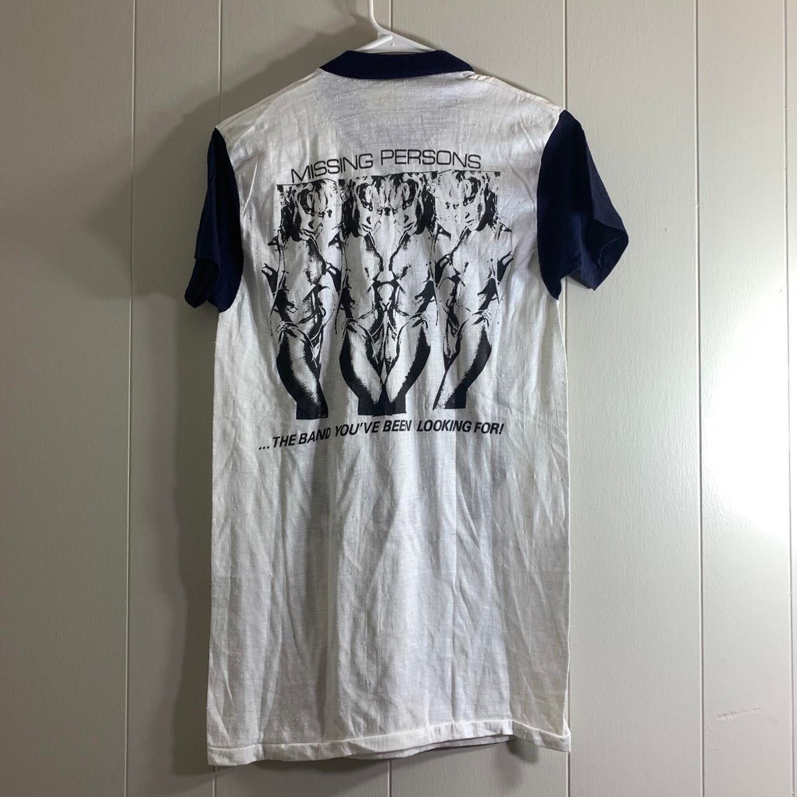 Vintage 80s MISSING PERSON The Band Youve Been Looking For tee shirt Size US XL / EU 56 / 4 - 7 Thumbnail