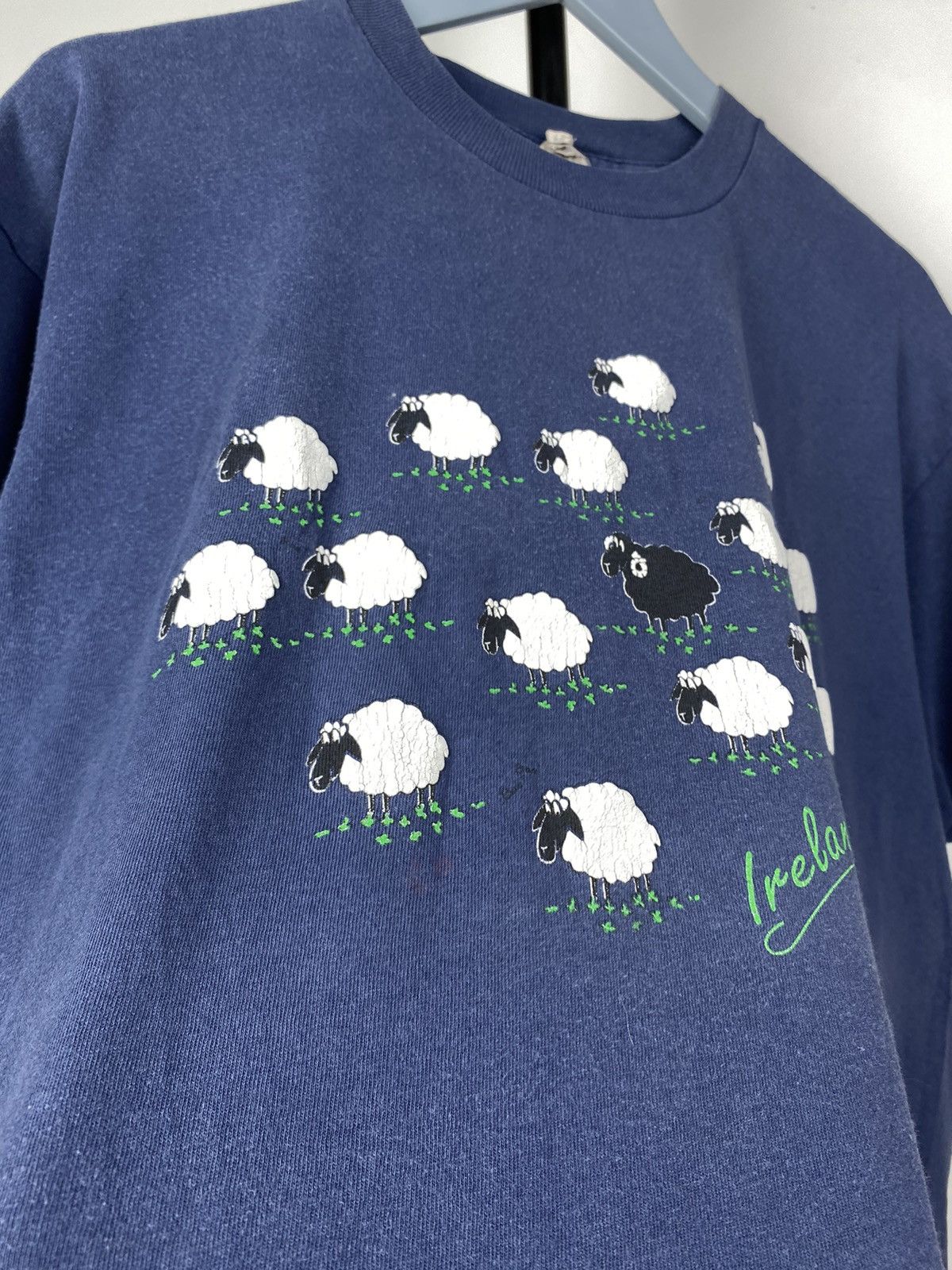Vintage Vintage 90s Ireland Graphic Single stitch T-Shirt Size US M / EU 48-50 / 2 - 4 Thumbnail