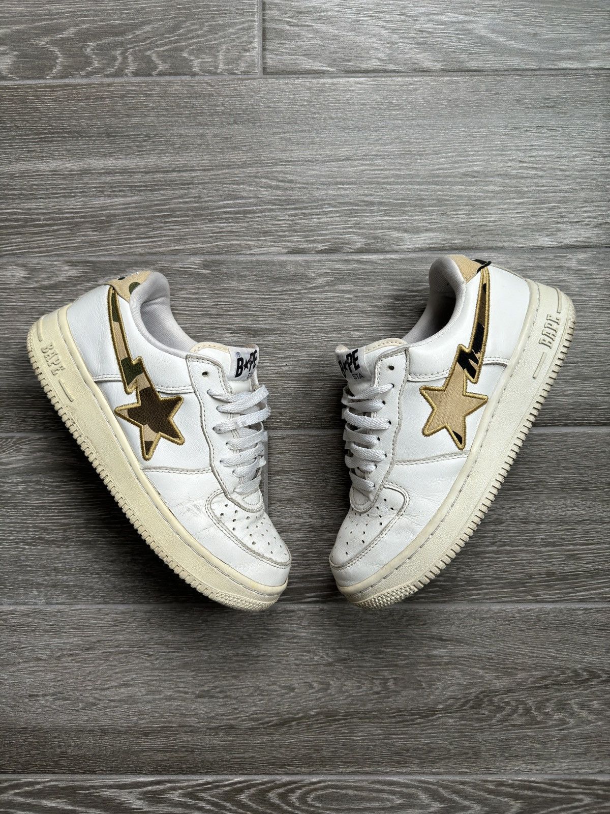 Bape Bape first camo vintage bapestas Size US 8 / EU 41 - 2 Thumbnail
