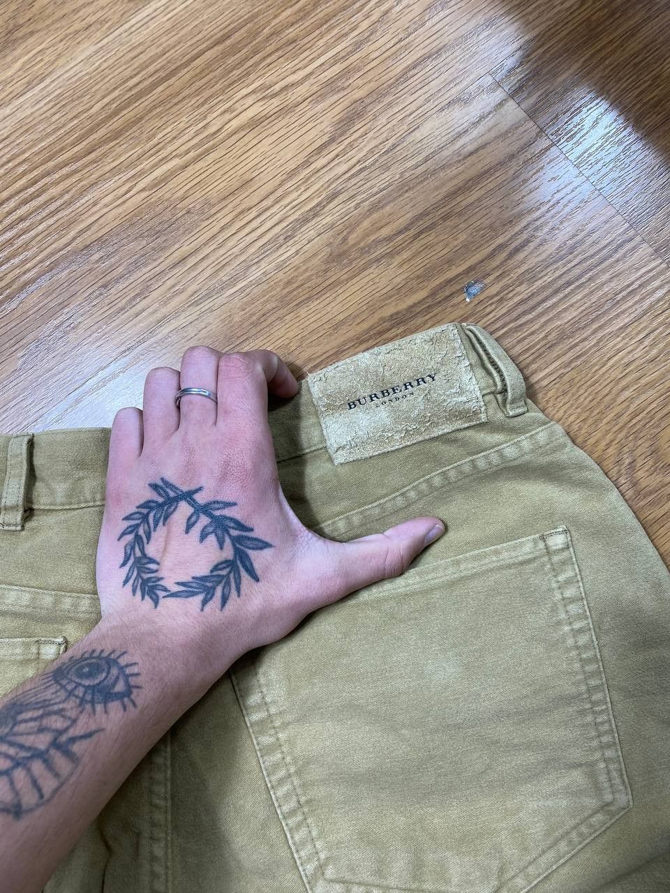 Burberry × Vintage Vintage Burberry washed distressed jeans Y2K Size US 34 / EU 50 - 19 Thumbnail