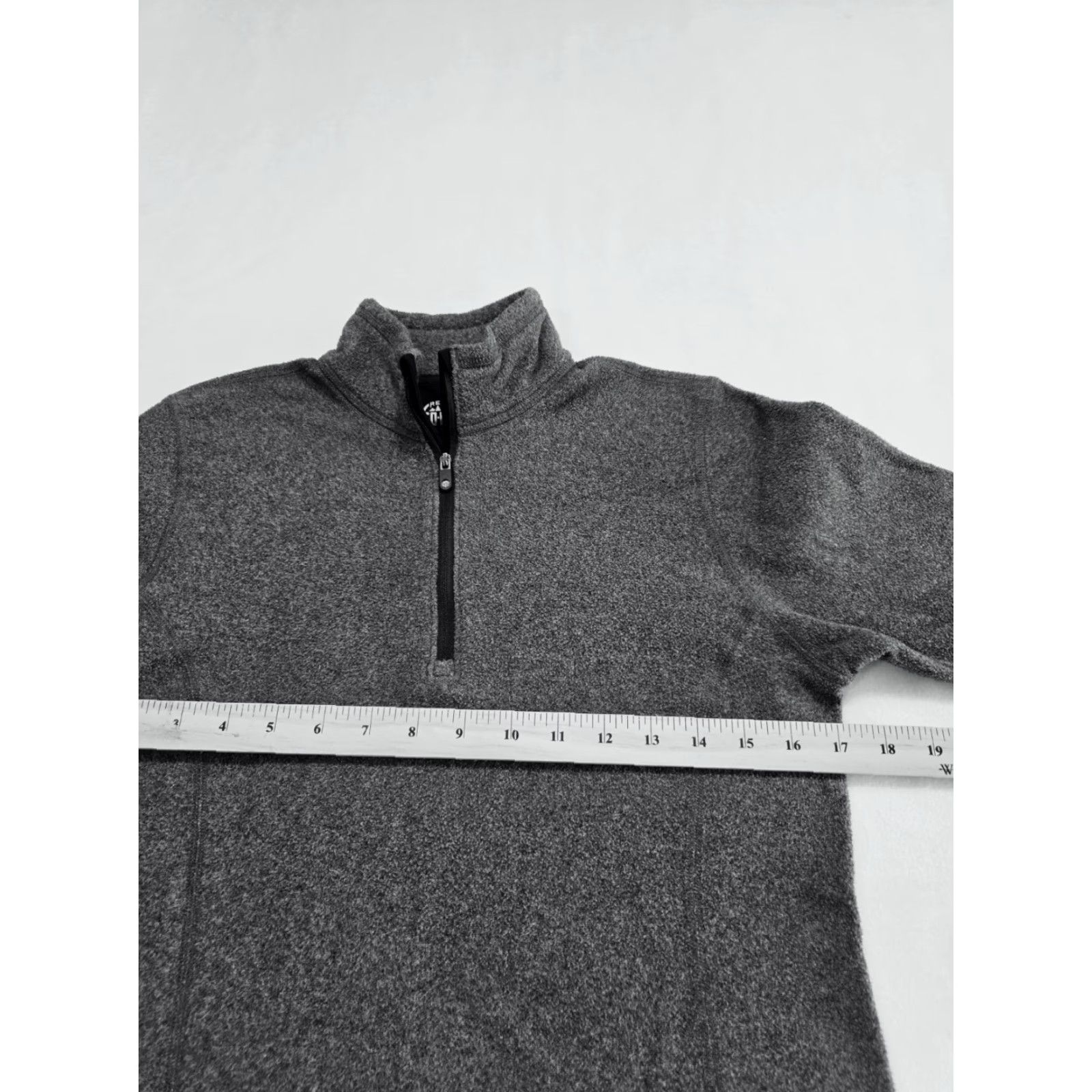 Vintage REI Co-op Sweatshirt Womens XS Gray Fleece Pullover 1/4 Zip Outdoor Activewear Hiking Running & Jogging Walking Mens Womens Girls Boys Size XS / US 0-2 / IT 36-38 - 7 Thumbnail