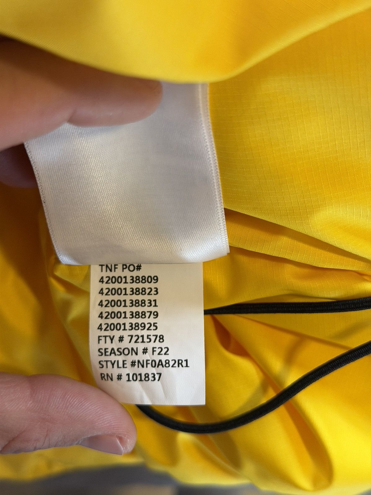 Supreme × The North Face 800-Fill Half Zip Hooded Pullover Yellow (L) Size US L / EU 52-54 / 3 - 10 Thumbnail