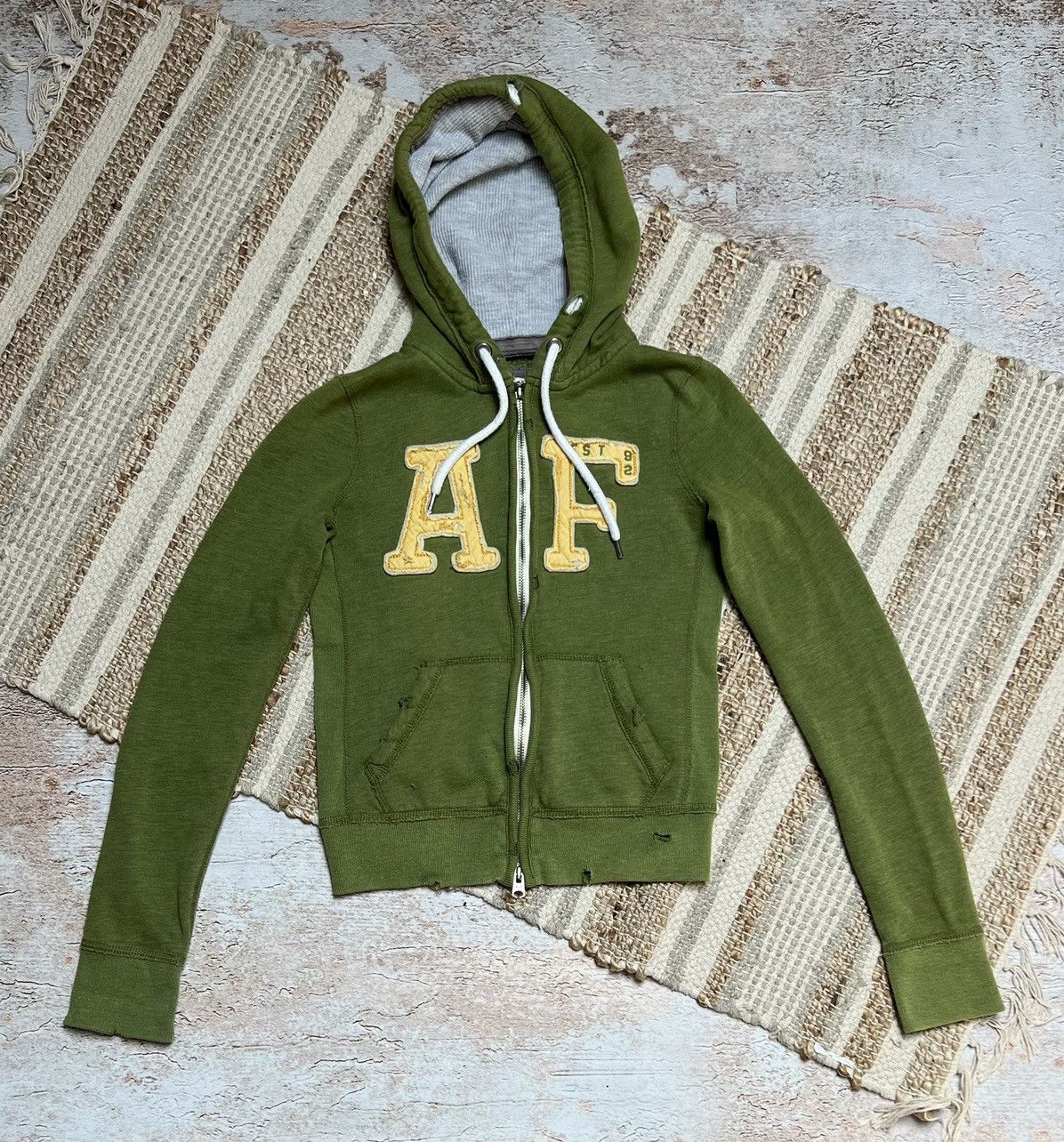 Rare Vintage Abercrombie outlet and Fitch Brown Cropped Zip-up Jacket with Logo