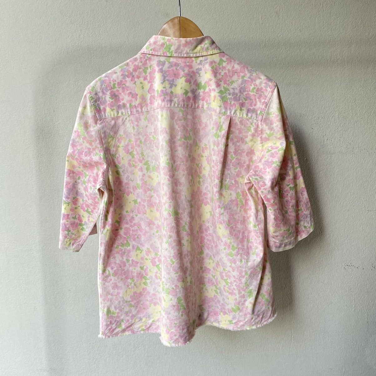 Comme des Garcons COMME des GARÇONS Pastel Floral Button Shirt Size M / US 6-8 / IT 42-44 - 9 Thumbnail