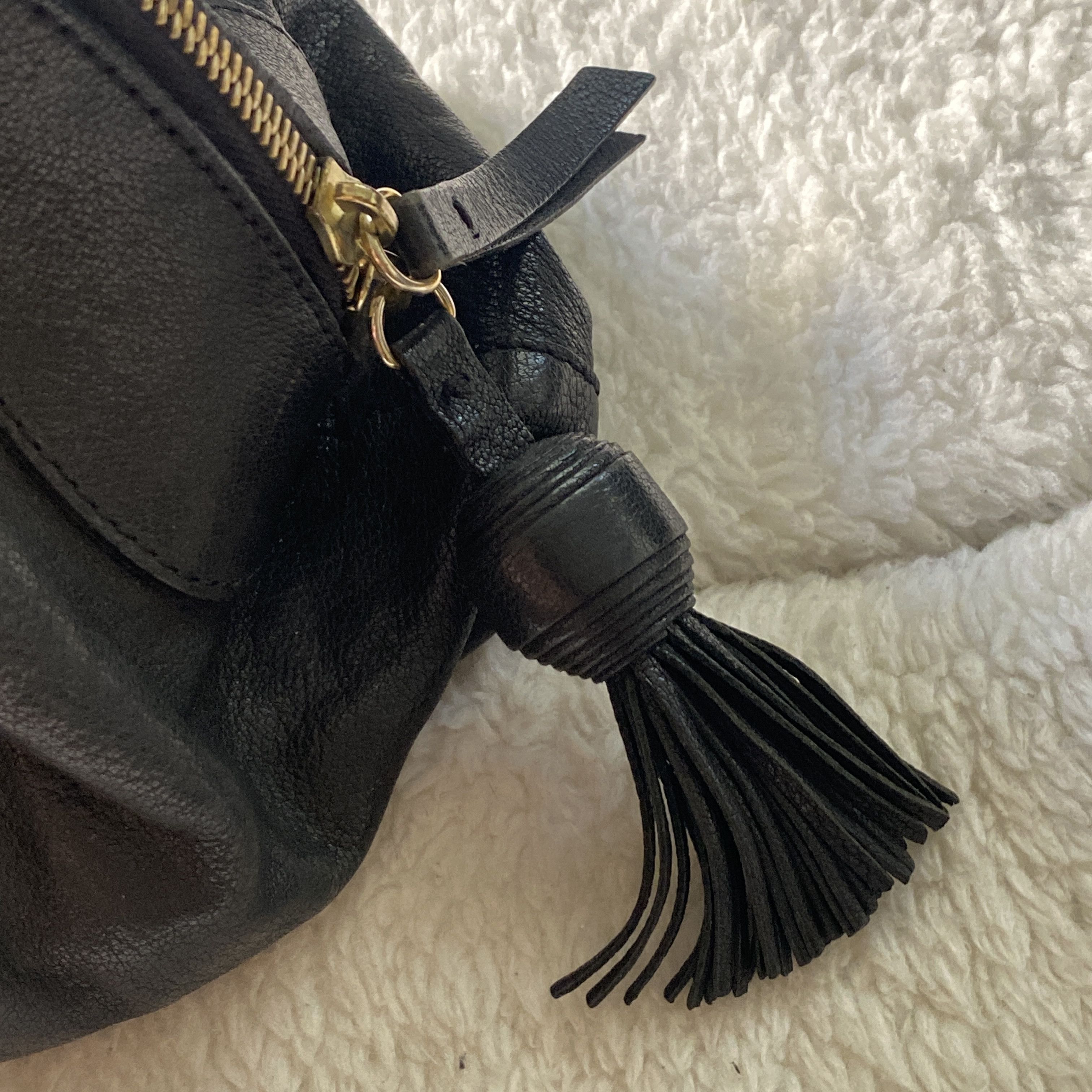 Moschino Vintage Moschino Black Leather Shoulder Bag Size ONE SIZE - 7 Thumbnail