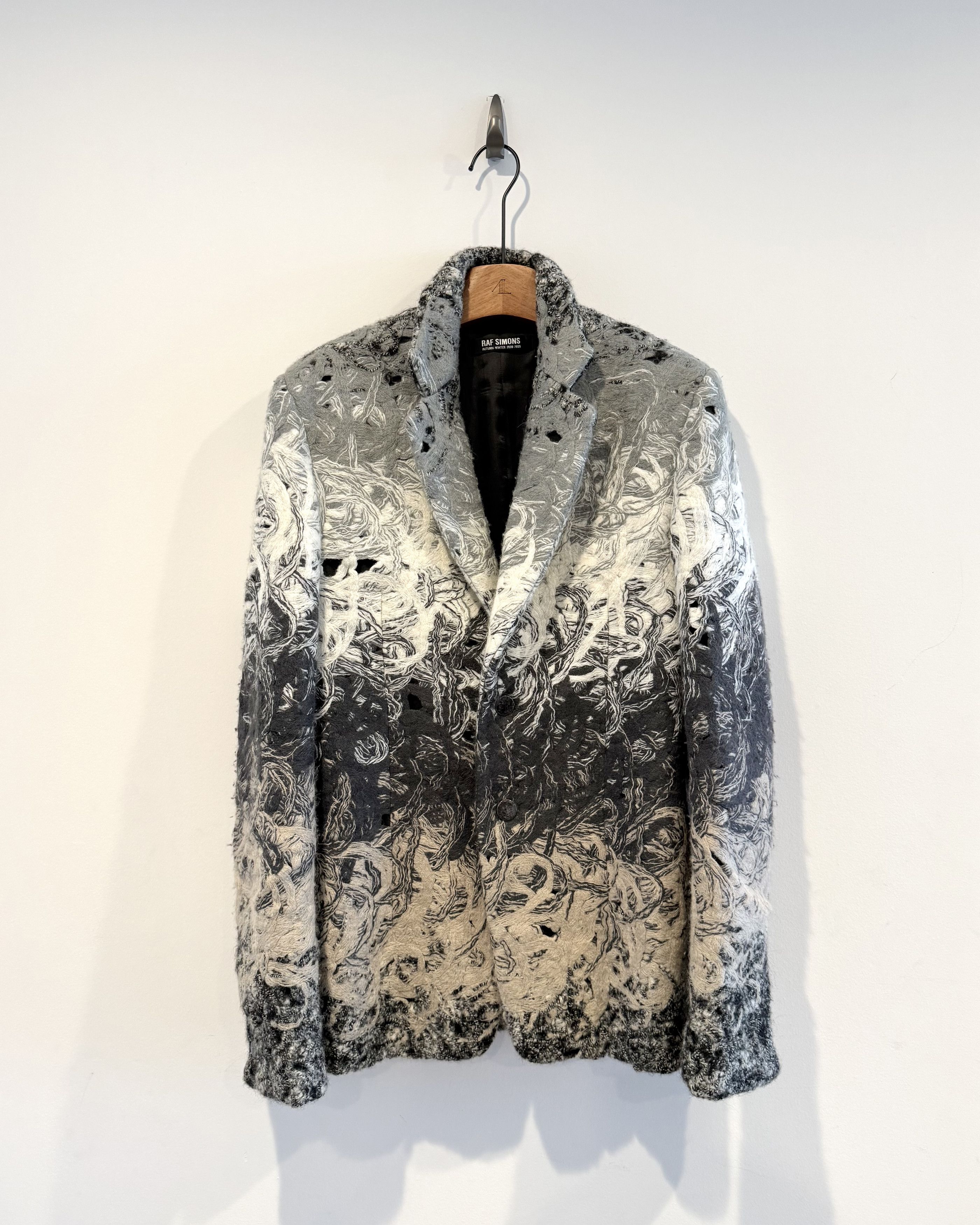 Raf Simons Raf simons Aw2008 Phoenix Embroidered Blazer Size US S / EU 44-46 / 1 - 1 Thumbnail