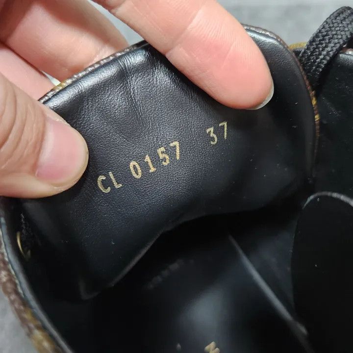 Louis Vuitton Louis Vuitton Stylish Leather Casual Sneakers -2508 Size US 6.5 / EU 39-40 - 3 Thumbnail