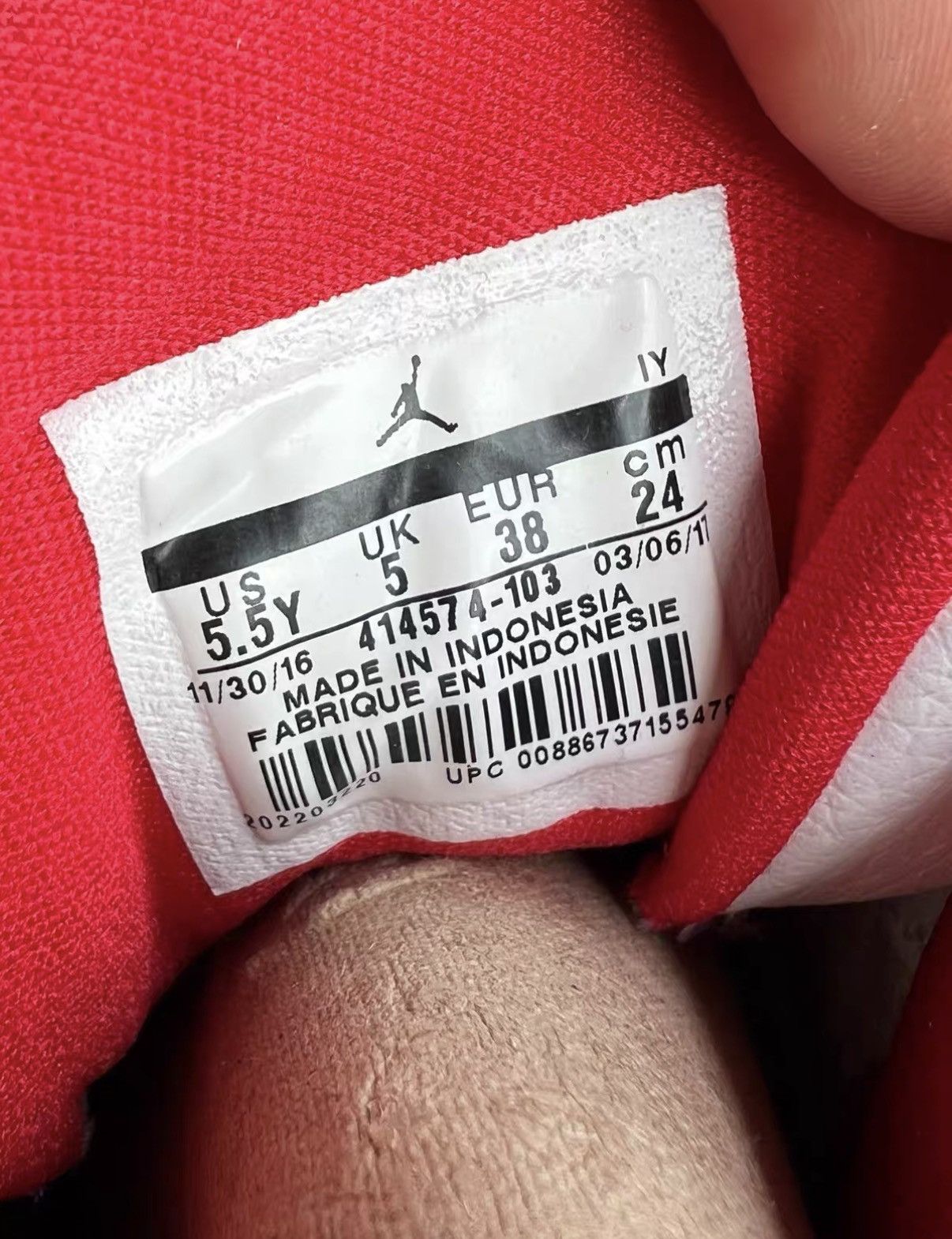 Jordan Brand Air Jordan 13 White Red J42 Size US 5.5 / EU 38 - 7 Thumbnail