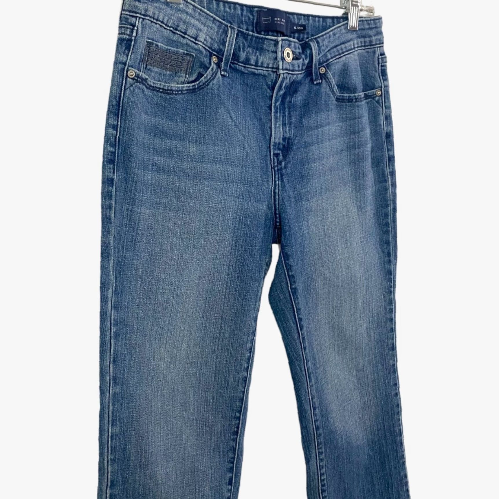 Levi's VINTAGE Levi's Demi Curve Capri Jeans Blue 28 Women's Denim 5-Pocket Stretch Mid Rise Size 28" / US 6 / IT 42 - 4 Thumbnail