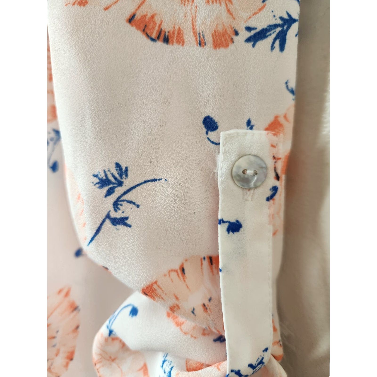 Vintage Daniel Rainn White Floral Print Roll Tab Sleeve Lightweight Top 2X Plus Blouse Women Fashion Dress Shirt Style Casual Formal Size XXL / US 16-18 / IT 52-54 - 5 Thumbnail