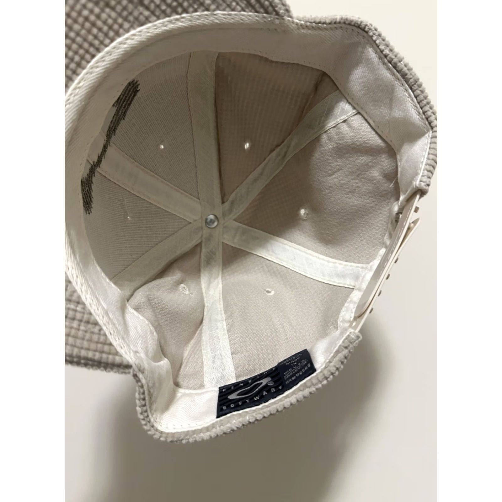 Oakley VINTAGE Oakley Baseball Cap OSFA Men Adjustable Corduroy Hat Tan Beige Blue OSFA Vintage Casual Size ONE SIZE - 2 Thumbnail