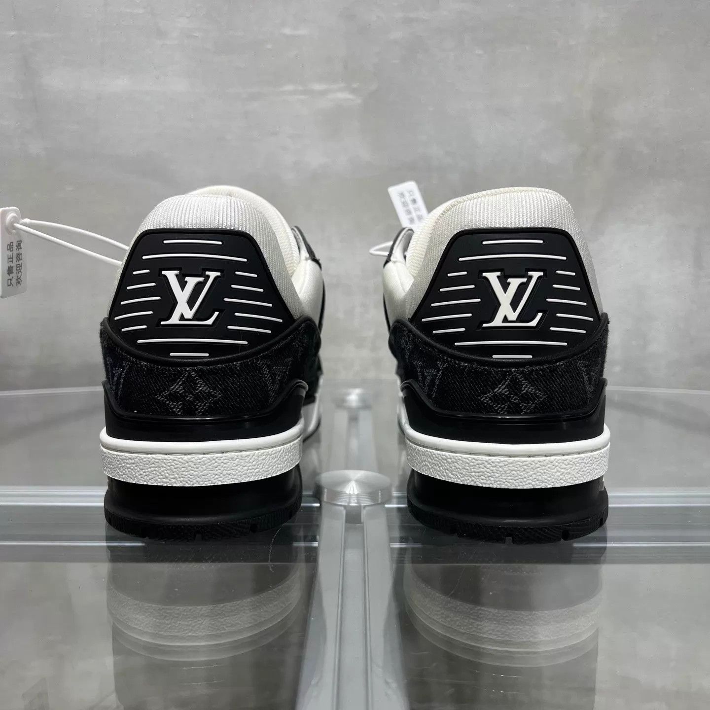 Louis Vuitton LV Trainer Black White Denim UK8/42 New With Box Size US 9 / EU 42 - 6 Thumbnail