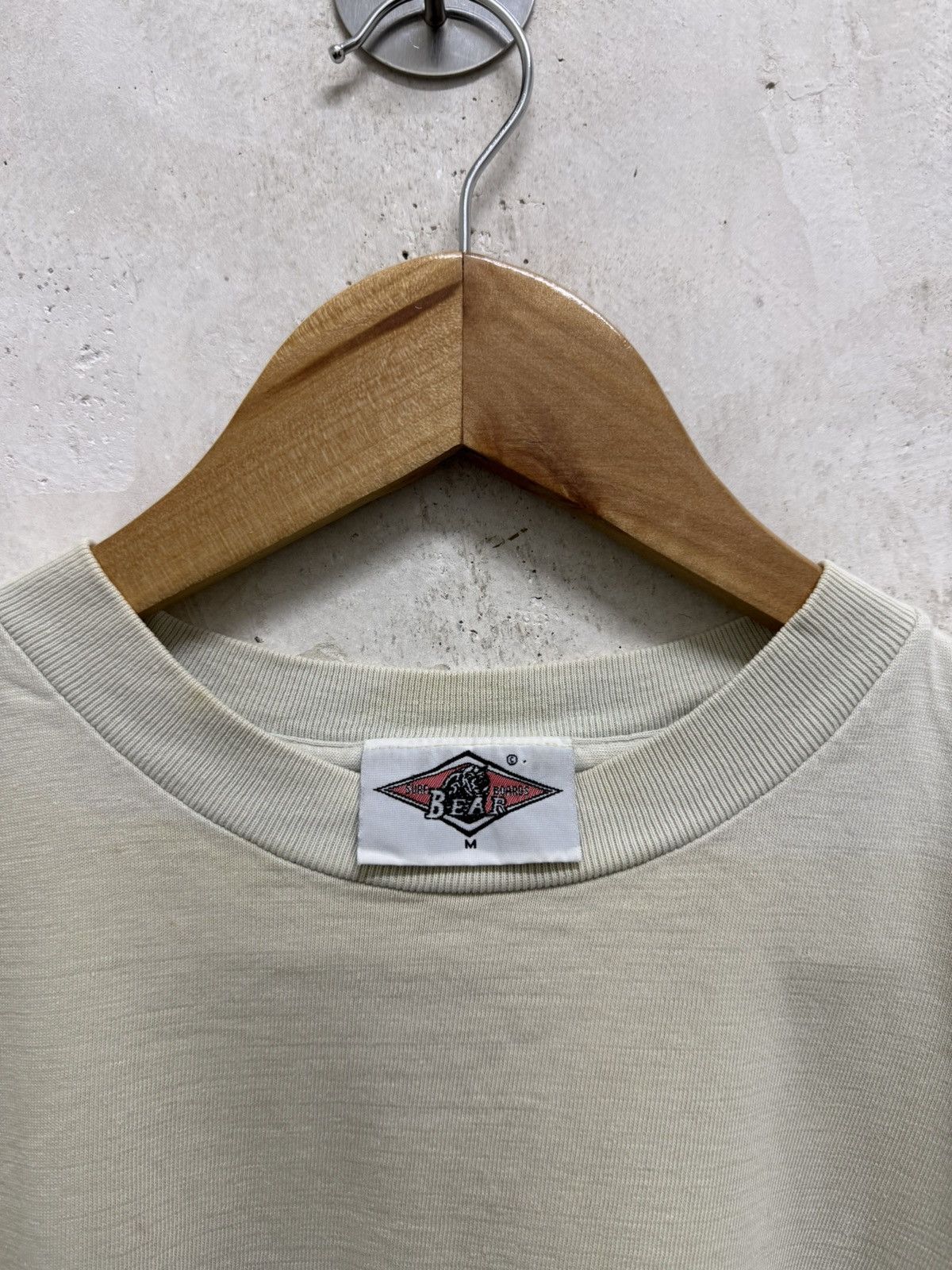 Vintage 2000s Faded Bear Surf Legend Hawaiian Tees Size US M / EU 48-50 / 2 - 7 Thumbnail