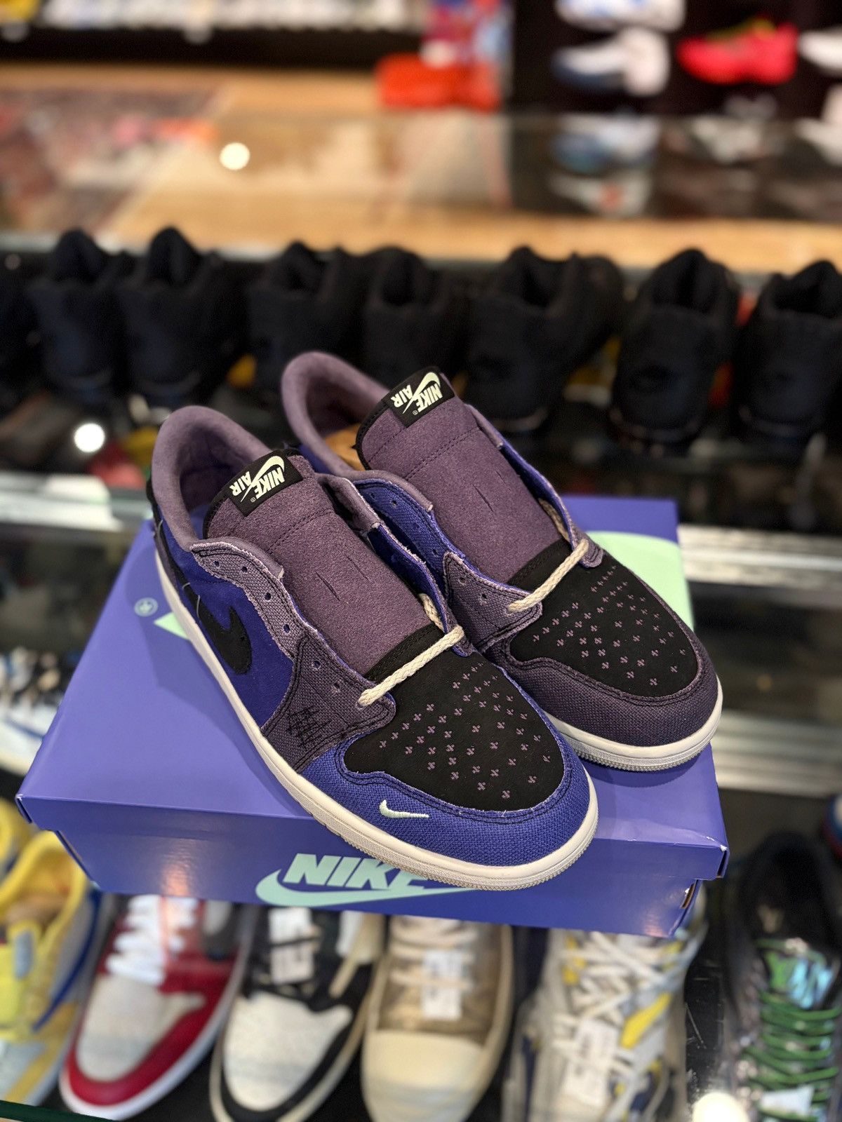 Jordan Brand Jordan 1 Low Voodoo Zion Williamson DS OG Size US 13 / EU 46 - 2 Thumbnail