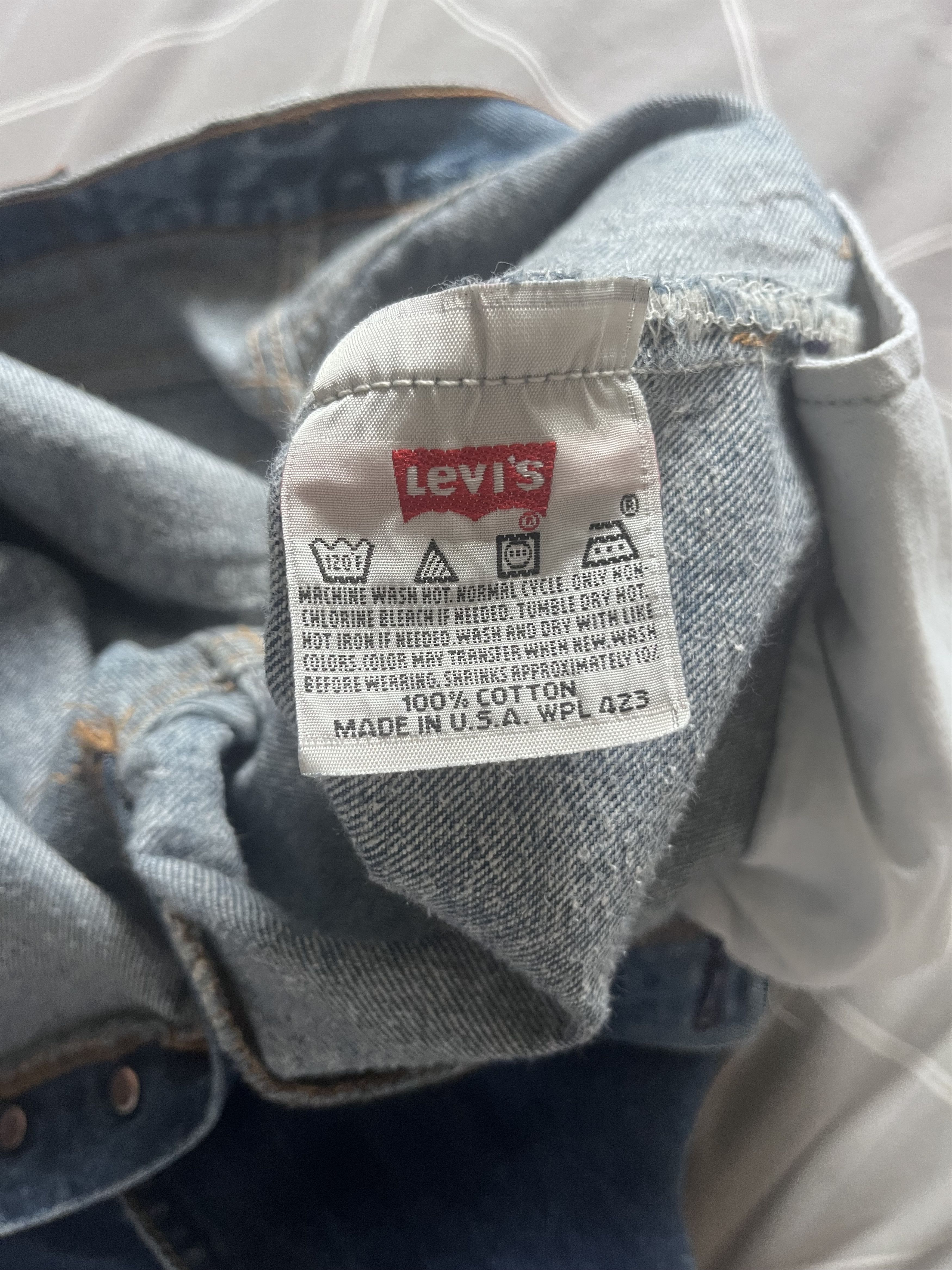 Levi's Vintage Levi’s 501XX Made USA 1997 – 555 Valencia Street Size US 29 - 6 Thumbnail