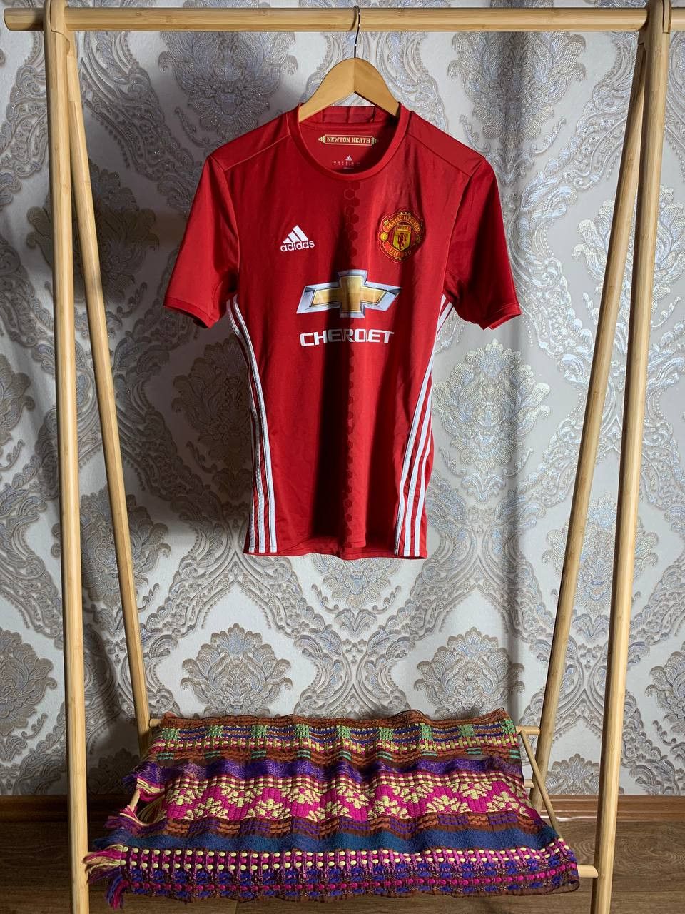 Adidas Vintage Adidas FC Manchester United England Soccer Jersey Size US S / EU 44-46 / 1 - 1 Thumbnail