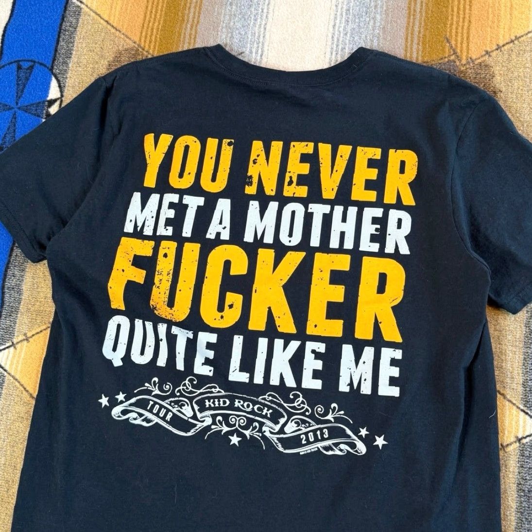 Gildan VINTAGE Kid Rock Tour 2013 Black T Shirt L Mens Crew Neck Graphic Tee MF Like Me You Never Met Size US L / EU 52-54 / 3 - 5 Thumbnail