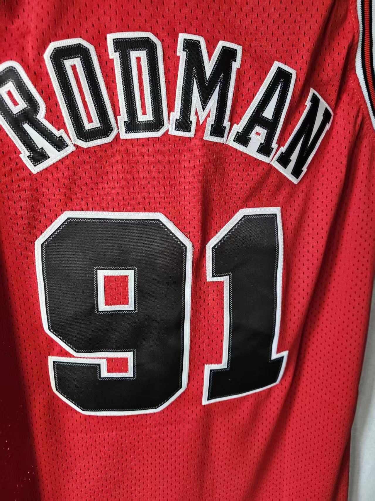 NBA Bulls #91 Dennis Rodman Jersey Home Size US M / EU 48-50 / 2 - 4 Thumbnail