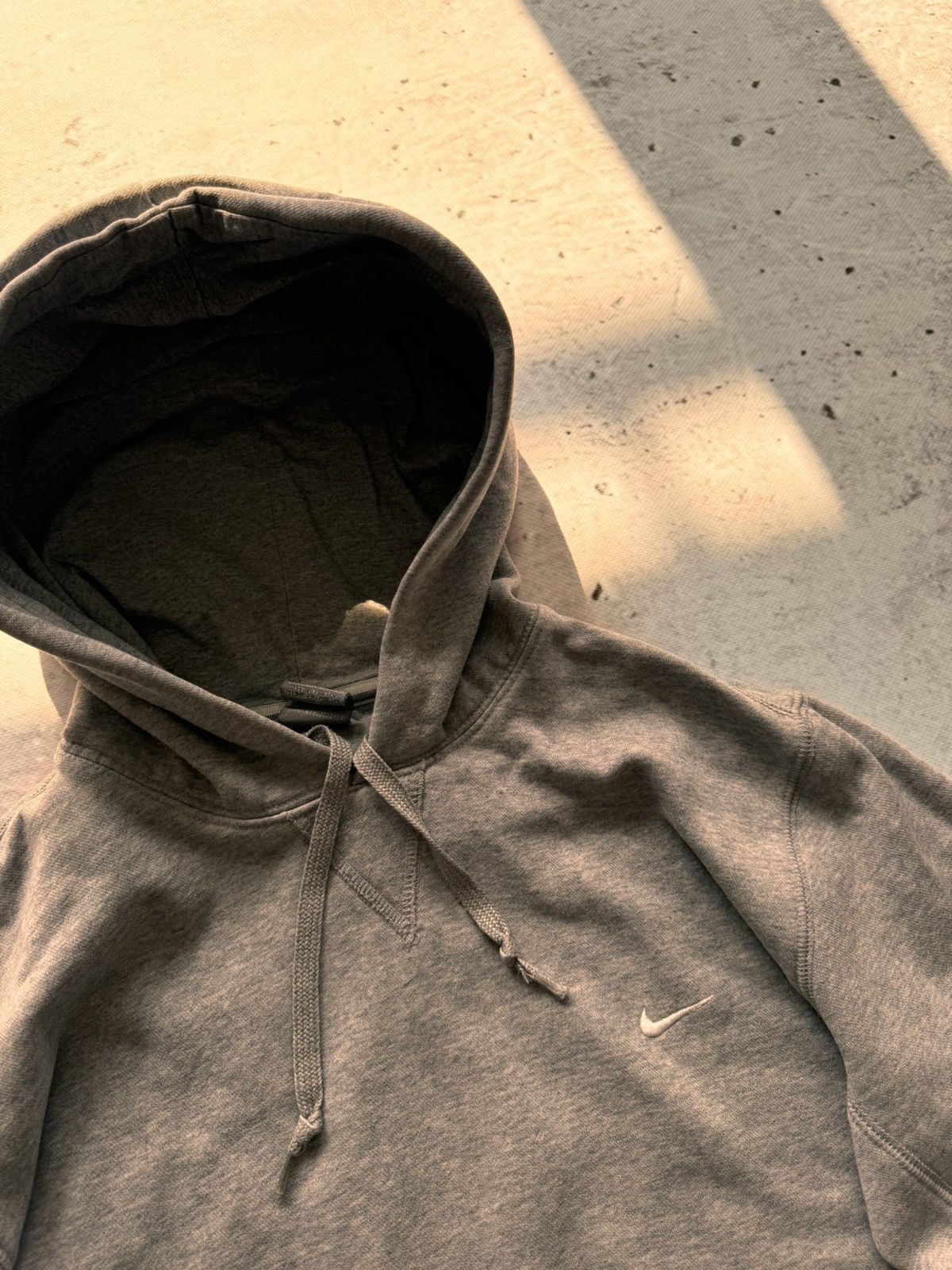 Nike × Vintage NIKE VINTAGE CENTER LOGO OVERSIZE BOXY HOODIE Size US M / EU 48-50 / 2 - 4 Thumbnail