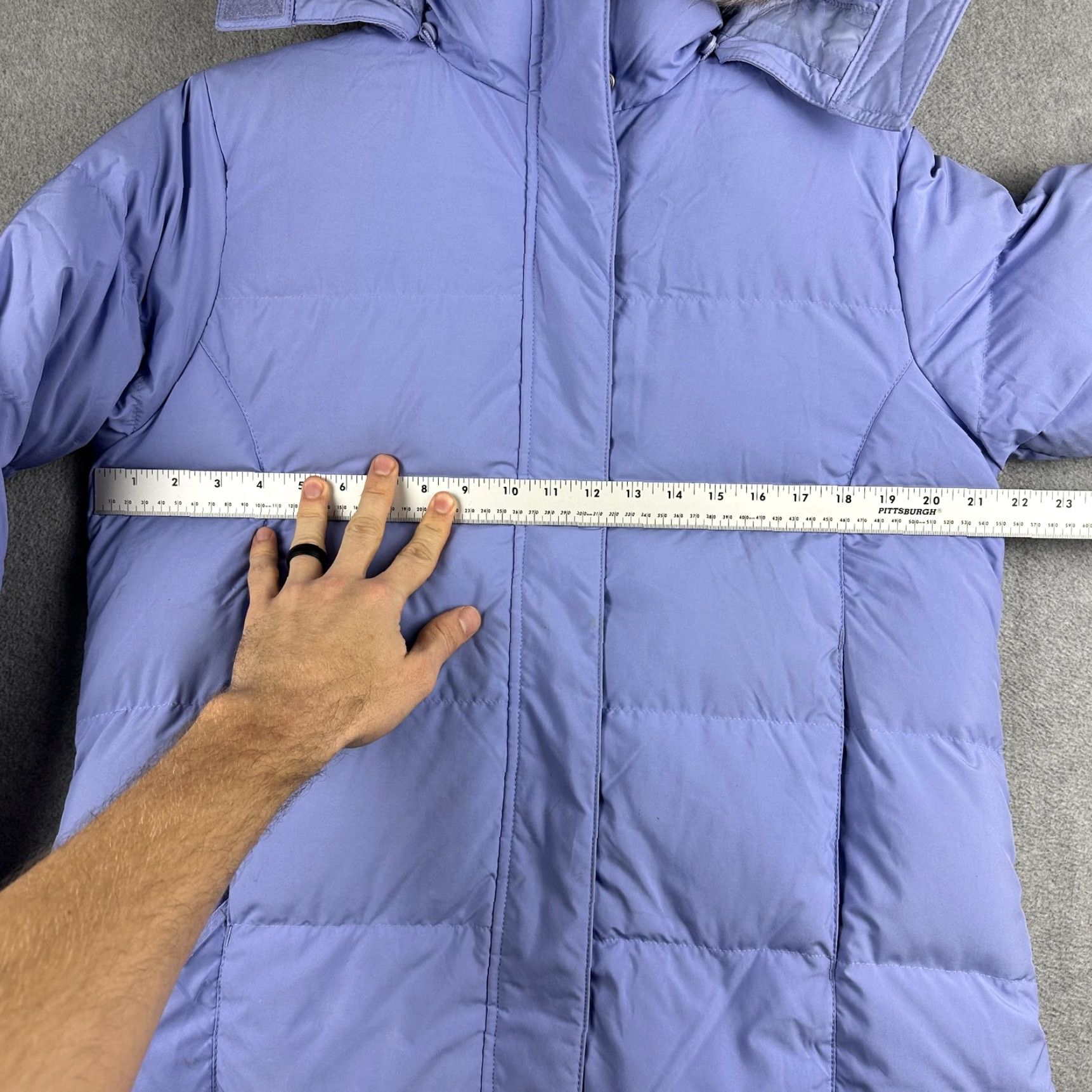 Vintage L.L. Bean Jacket Womens Medium Purple Down Puffer Hooded Fur Trim Zip Front Full Zip Pockets Quilted Size M / US 6-8 / IT 42-44 - 4 Thumbnail