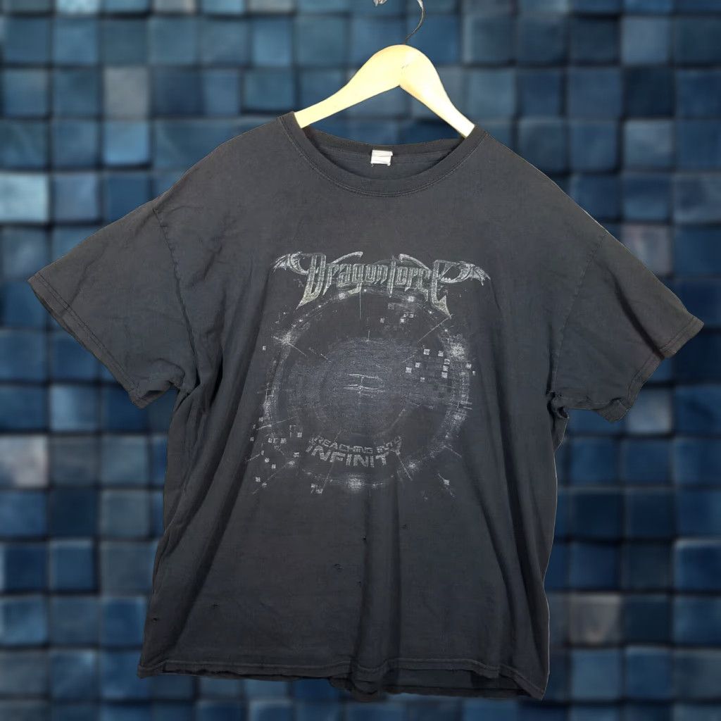 Vintage Dragon Force Band T Shirt Adult Large Black Faded Grunge Metal Cotton Men Size US L / EU 52-54 / 3 - 1 Thumbnail