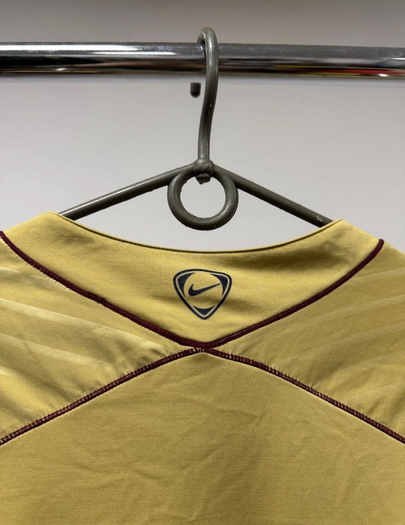 Nike × Vintage Nike Arsenal London Fly Emirates 2007/2008 Gold Jersey Size US XL / EU 56 / 4 - 6 Thumbnail