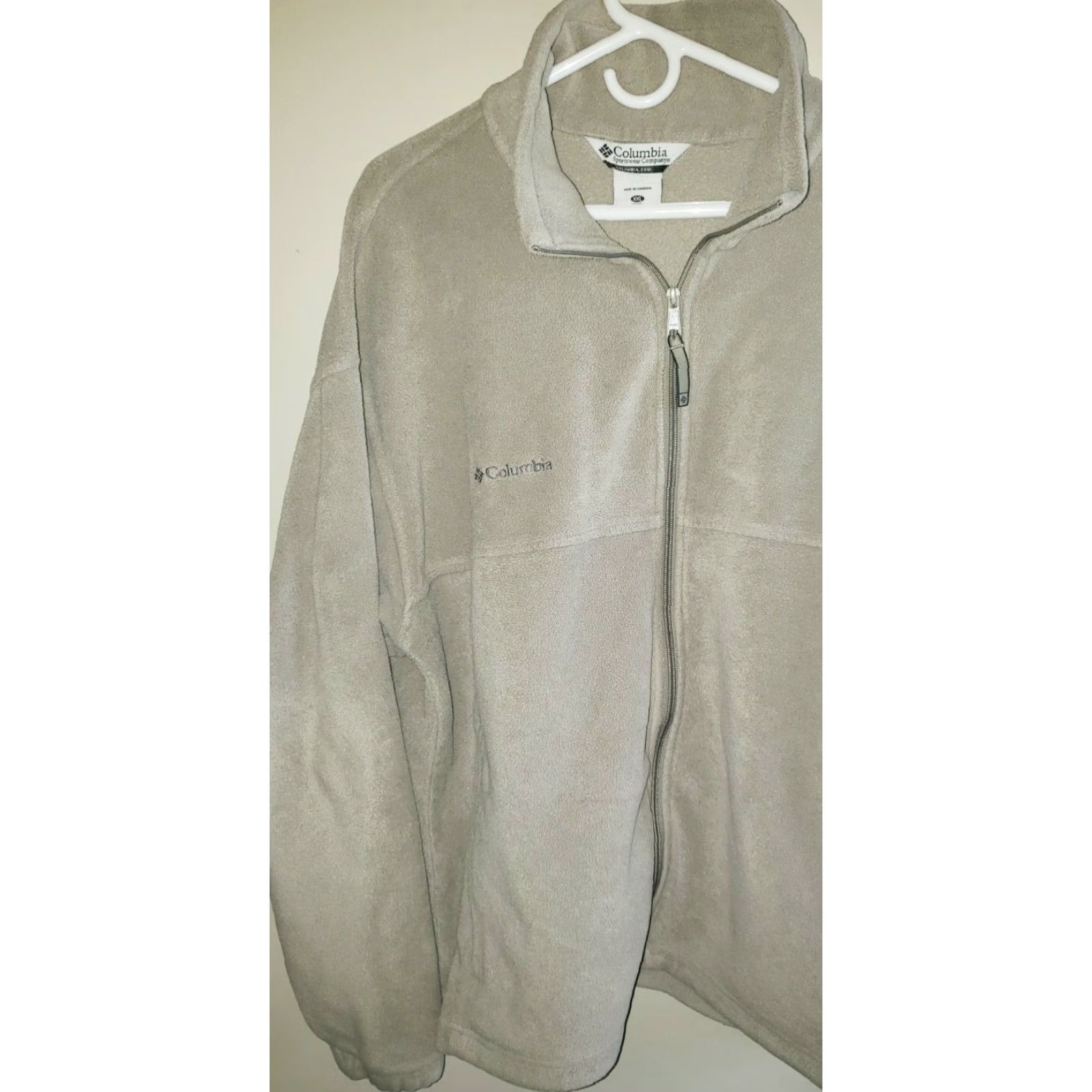 Vintage Men's Columbia Fleece Jacket 2XL Beige Full Zip Pockets Jacket Men 2XL Outdoor Fall Winter Zip Pockets Size US XXL / EU 58 / 5 - 4 Thumbnail