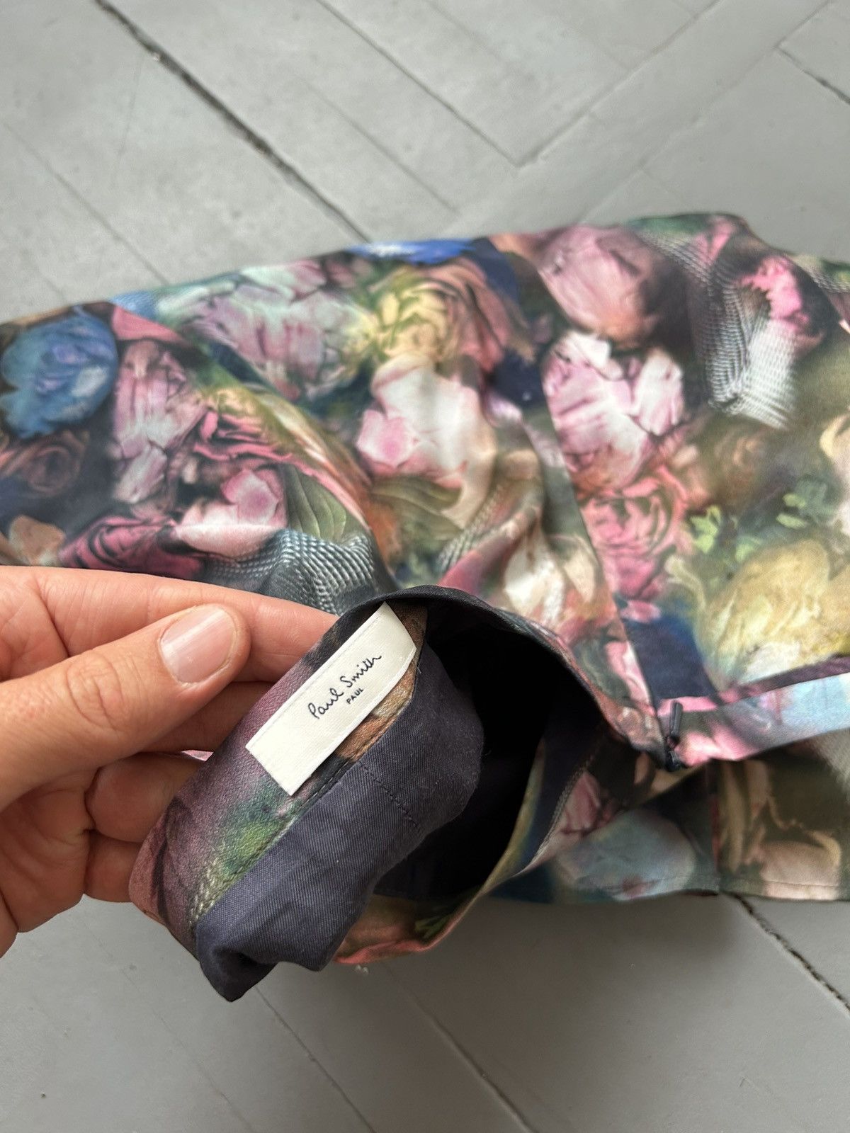 Paul Smith Paul Smith midi skirt floral print Size 27" / US 4 / IT 40 - 4 Thumbnail