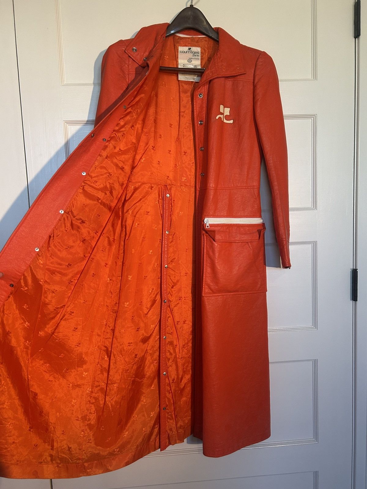 Courreges Courreges Paris Orange Vinyl Trench Coat Size XS / US 0-2 / IT 36-38 - 5 Thumbnail