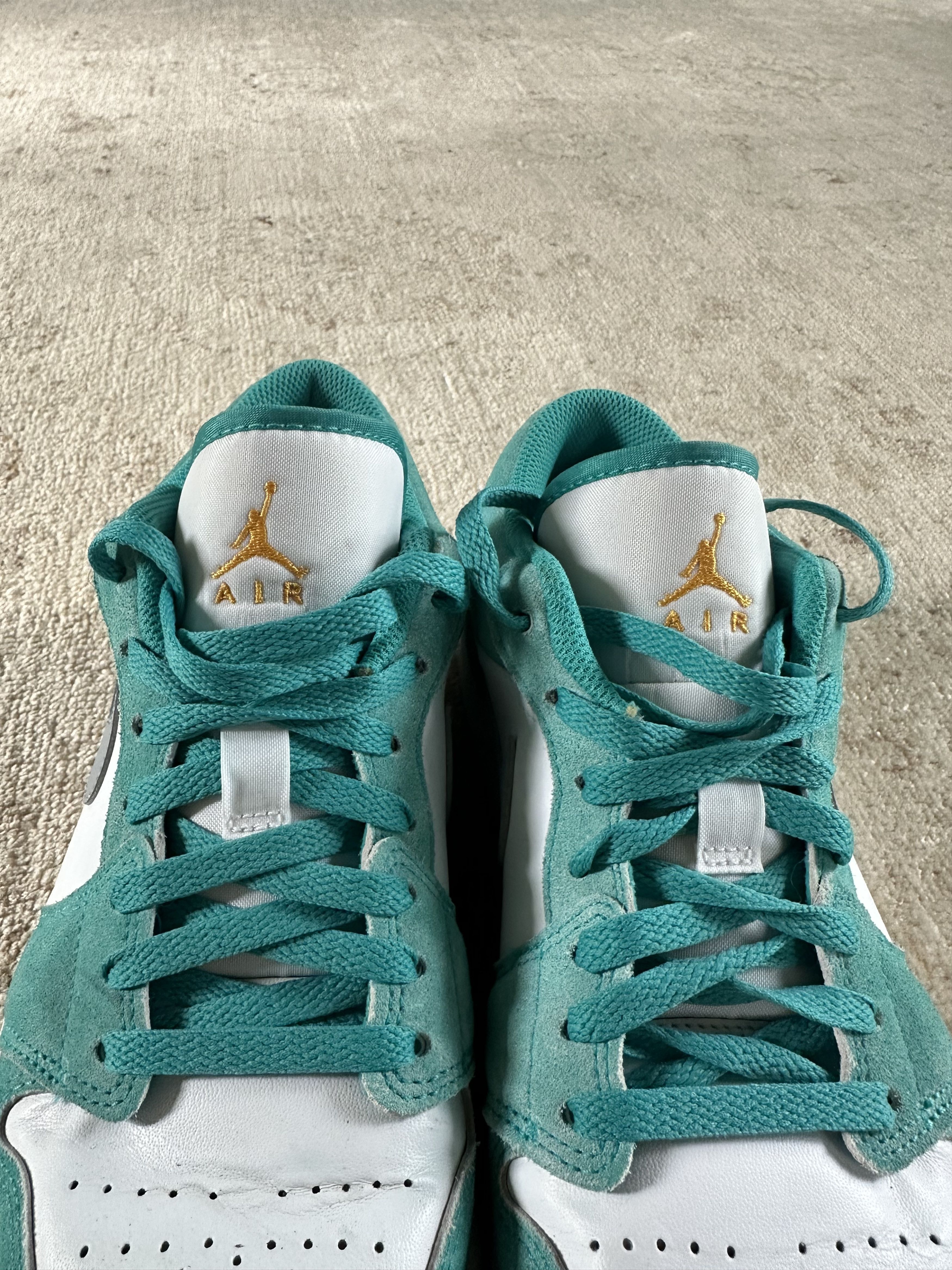 Nike Air Jordan 1 Low 'New Emerald' Size US 10 / EU 43 - 9 Thumbnail