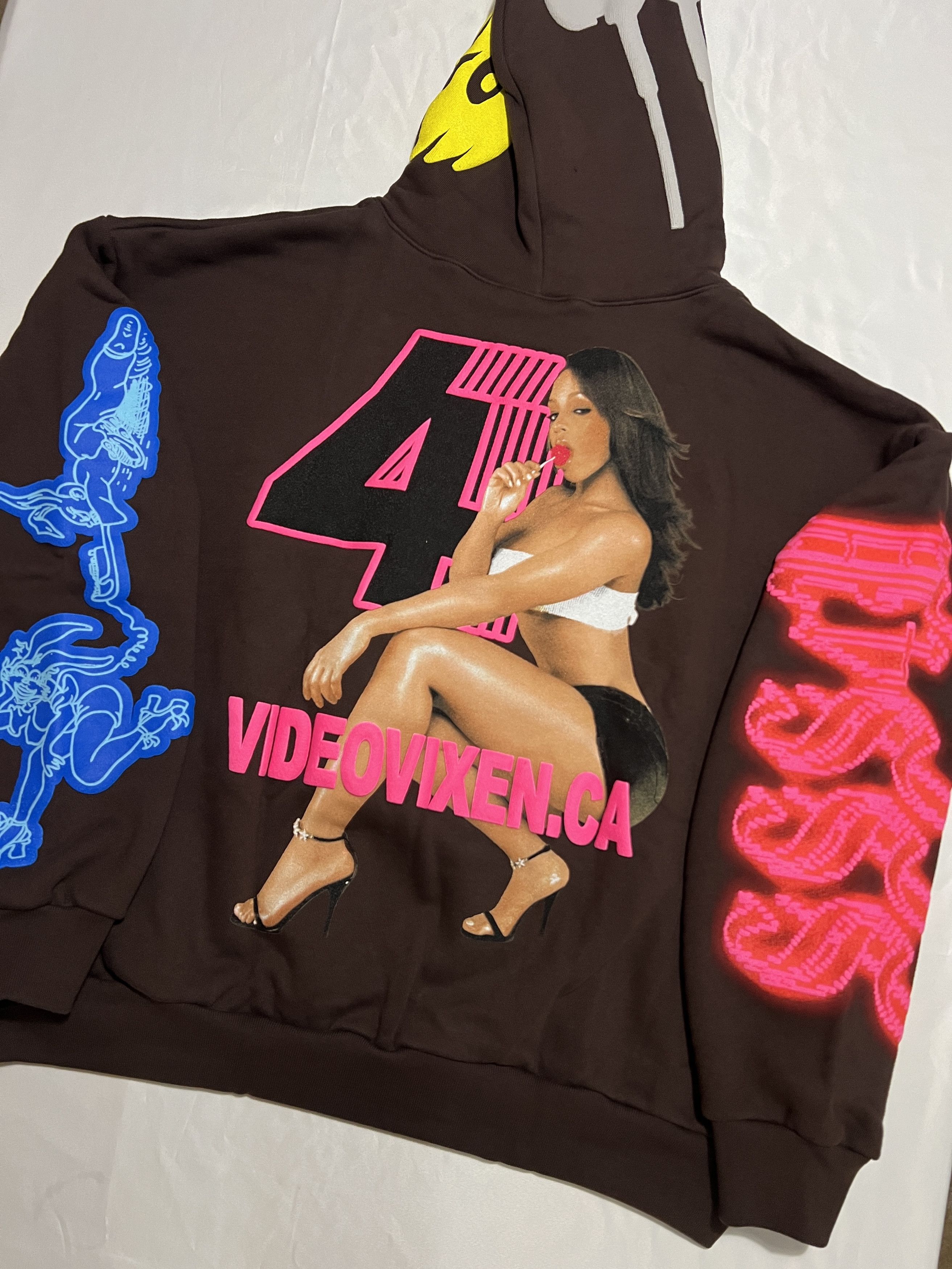 Drake Drake Related OVO $$$4U Hot Moms Vixen Hoodie Brown Size US XXL / EU 58 / 5 - 14 Thumbnail