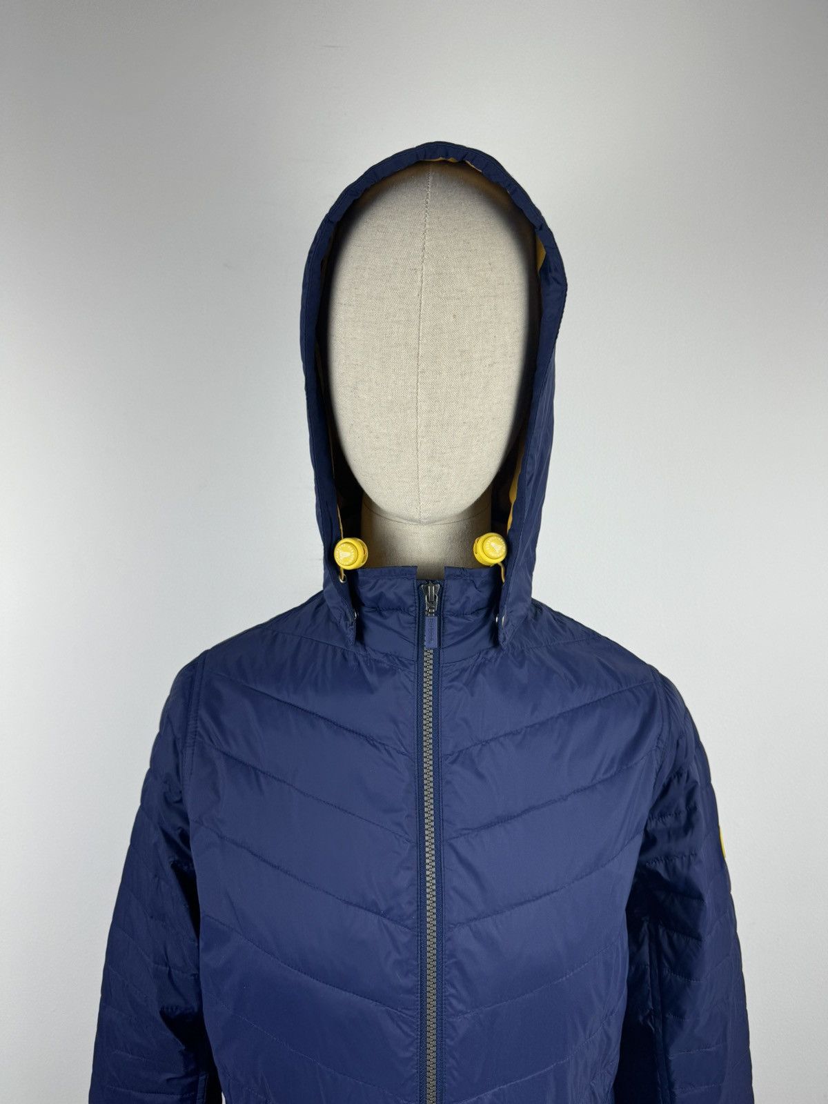 Barbour Women’s Barbour Bowline Quit Jacket Fibre Down size 8 Size M / US 6-8 / IT 42-44 - 3 Thumbnail