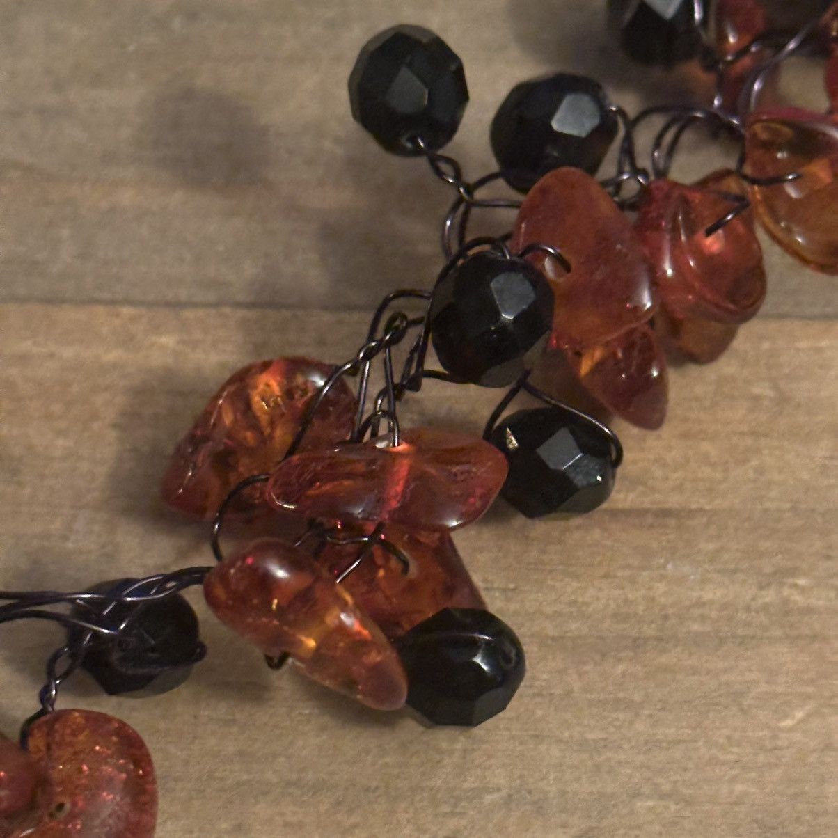 Other Amber and black cluster bead necklace Size ONE SIZE - 4 Thumbnail