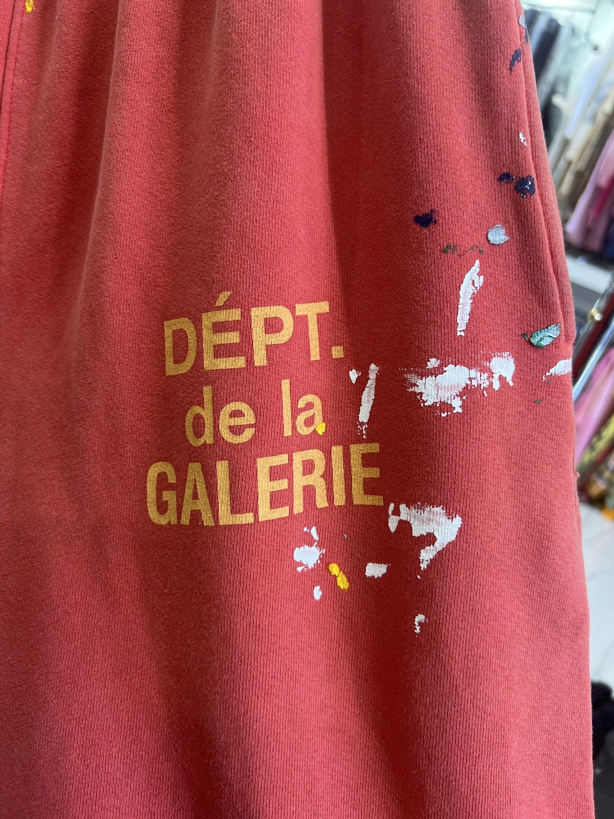 Gallery Dept. Gallery Dept Red Paint Splatter Flared Sweatpants Size US 32 / EU 48 - 2 Thumbnail