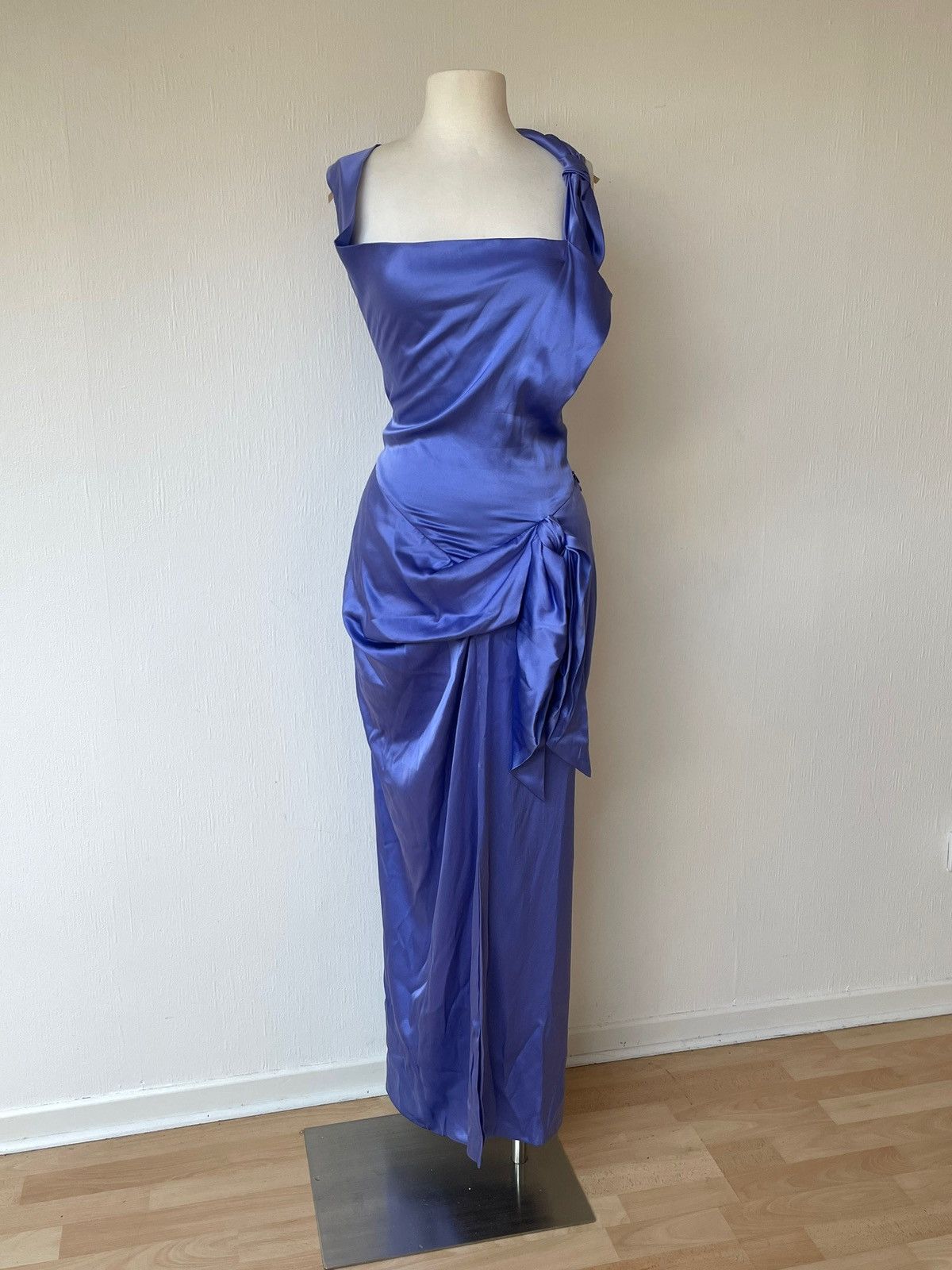 Vivienne Westwood Vivienne Westwood long evening lilac dress Red Label |  Grailed