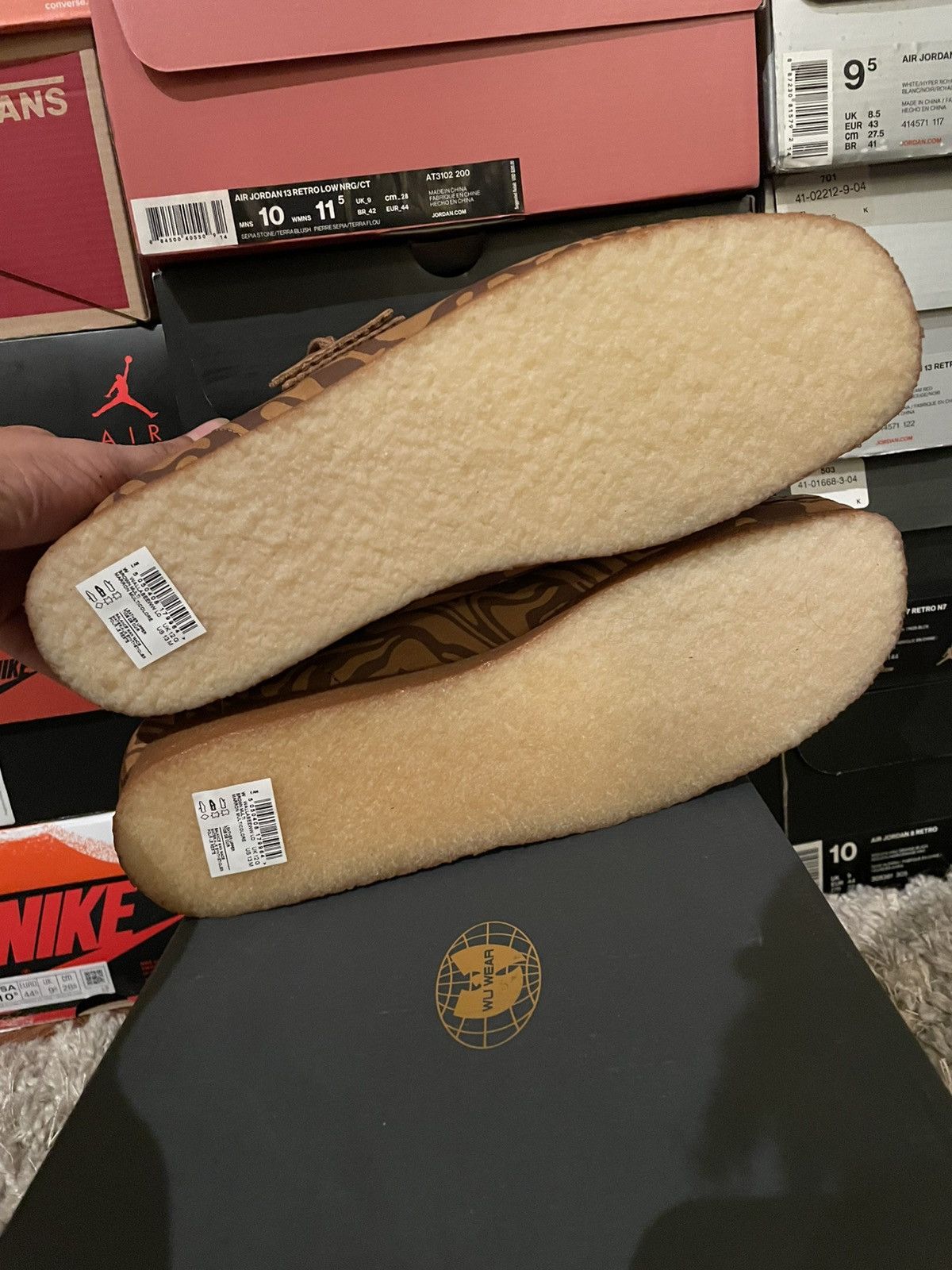 Wu-Tang Clan Clarks x Wu Wear Wallabees Size US 13 / EU 46 - 7 Thumbnail